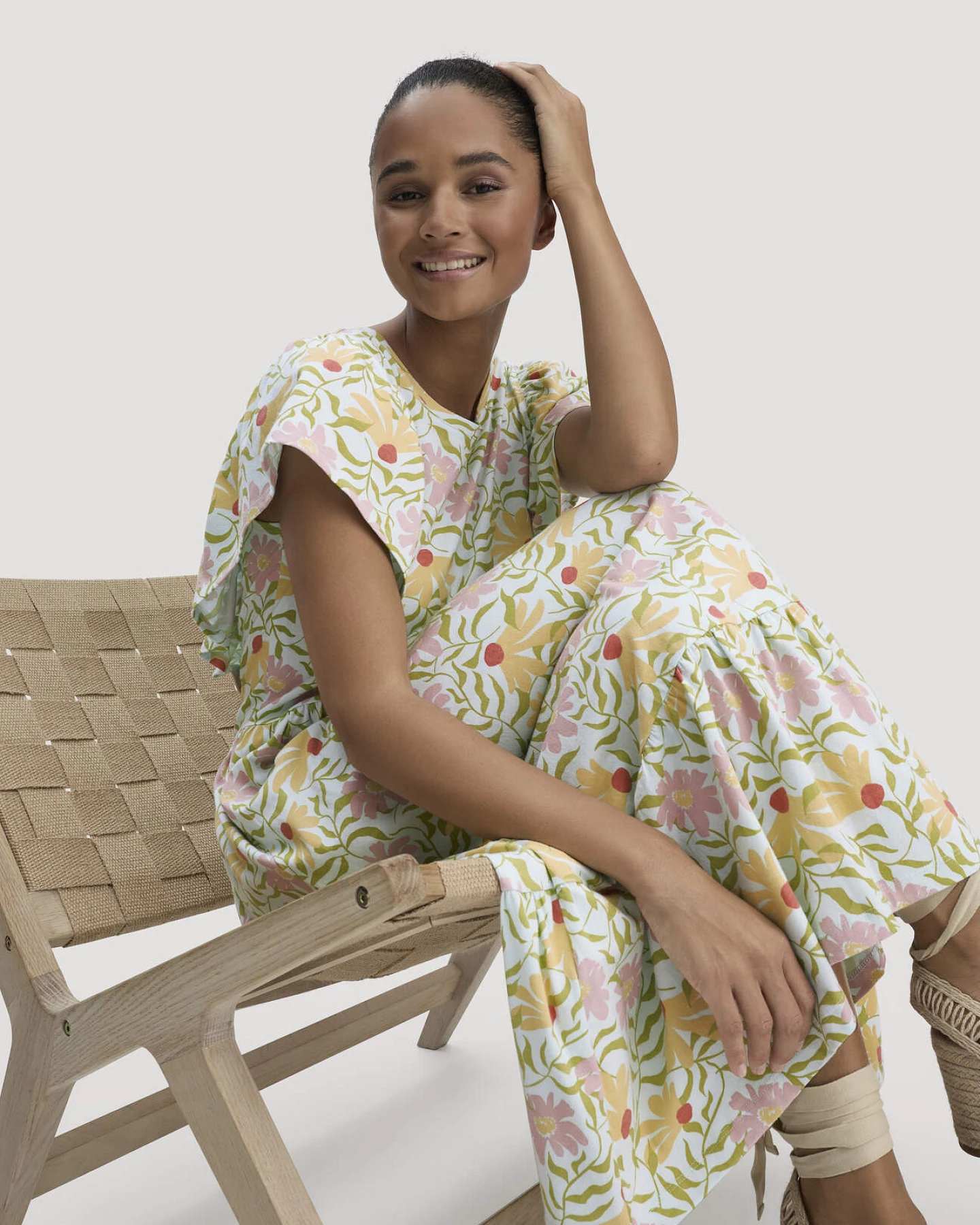 hessnatur Damen Print Jersey Kleid Midi Relaxed aus Bio-Baumwolle - blau - Größe 36 – Ansicht 4