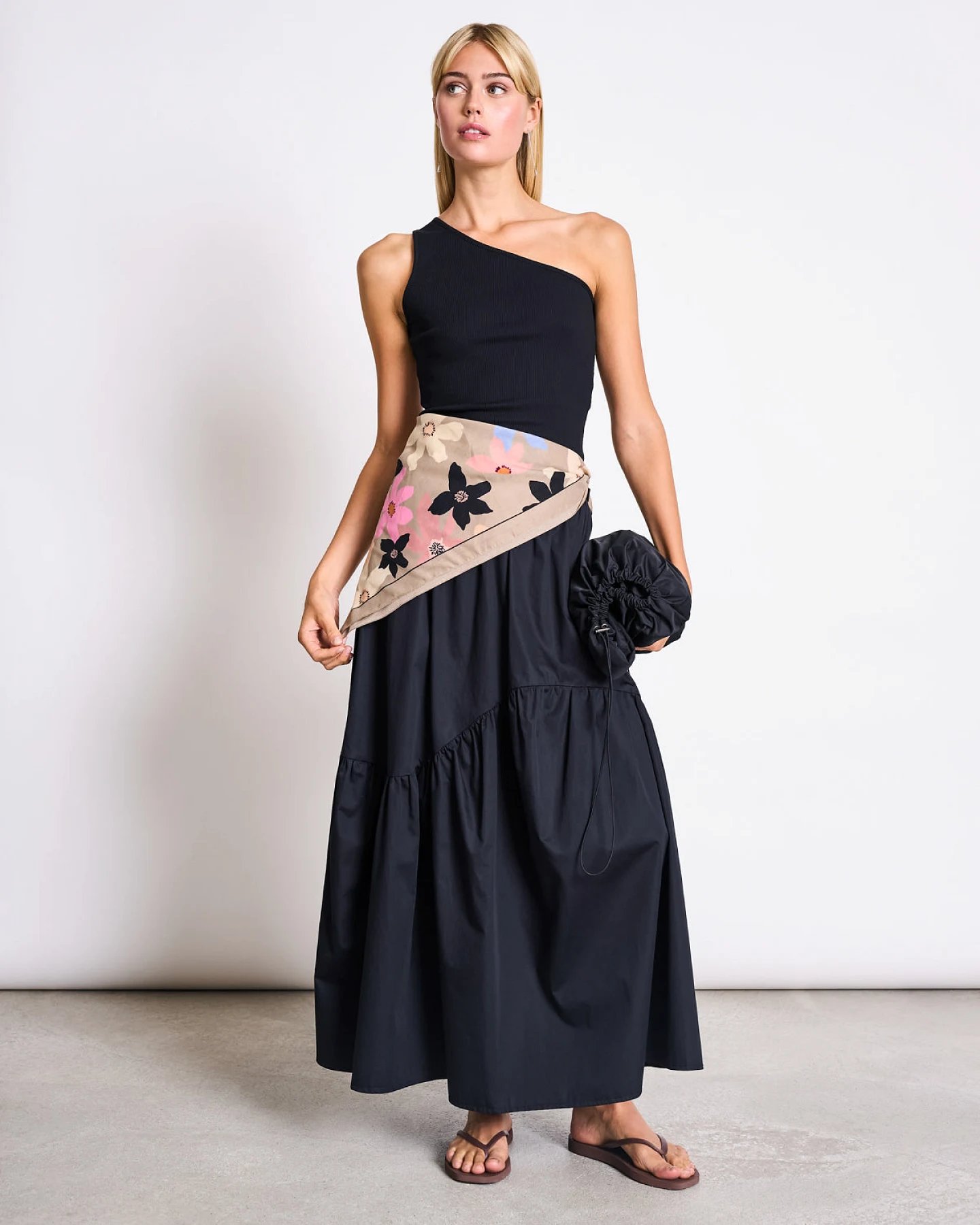 JAN 'N JUNE Damen vegan Top One Shoulder Tigris Schwarz – Ansicht 2
