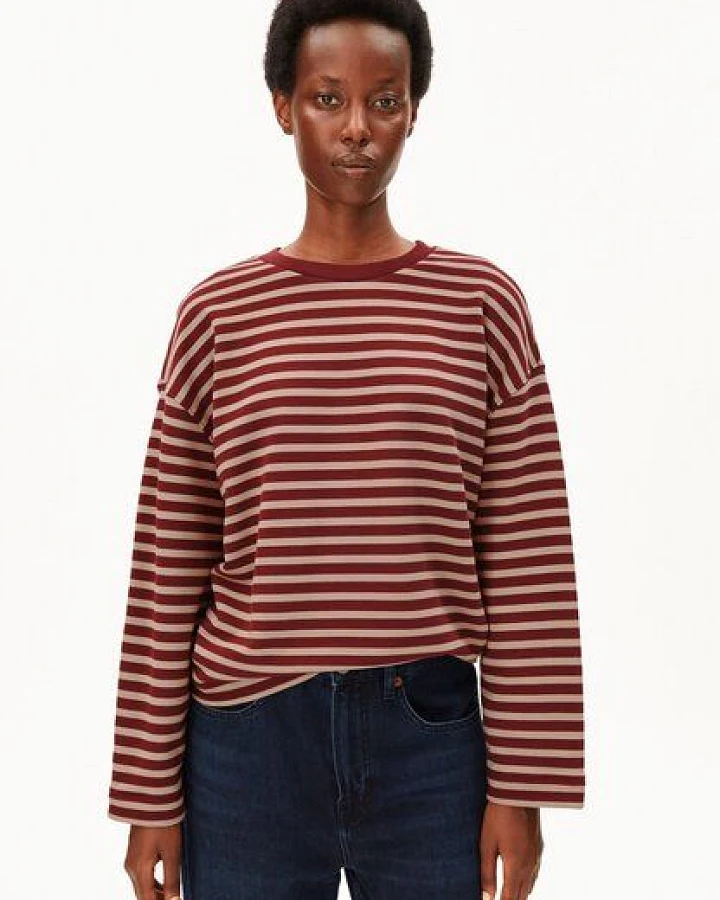 Velvet Red-Honey Reed