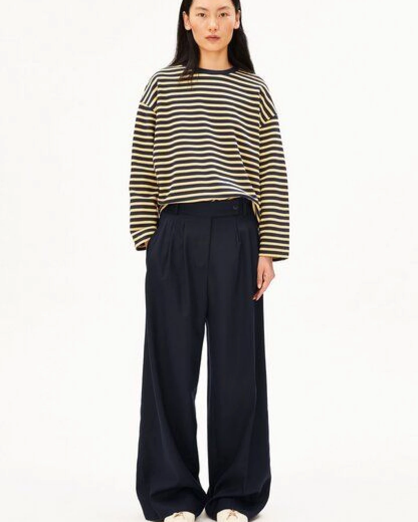 ARMEDANGELS FRANKAA MAARLEN STRIPE Damen Sweatshirt aus Bio-Baumwolle – Ansicht 4