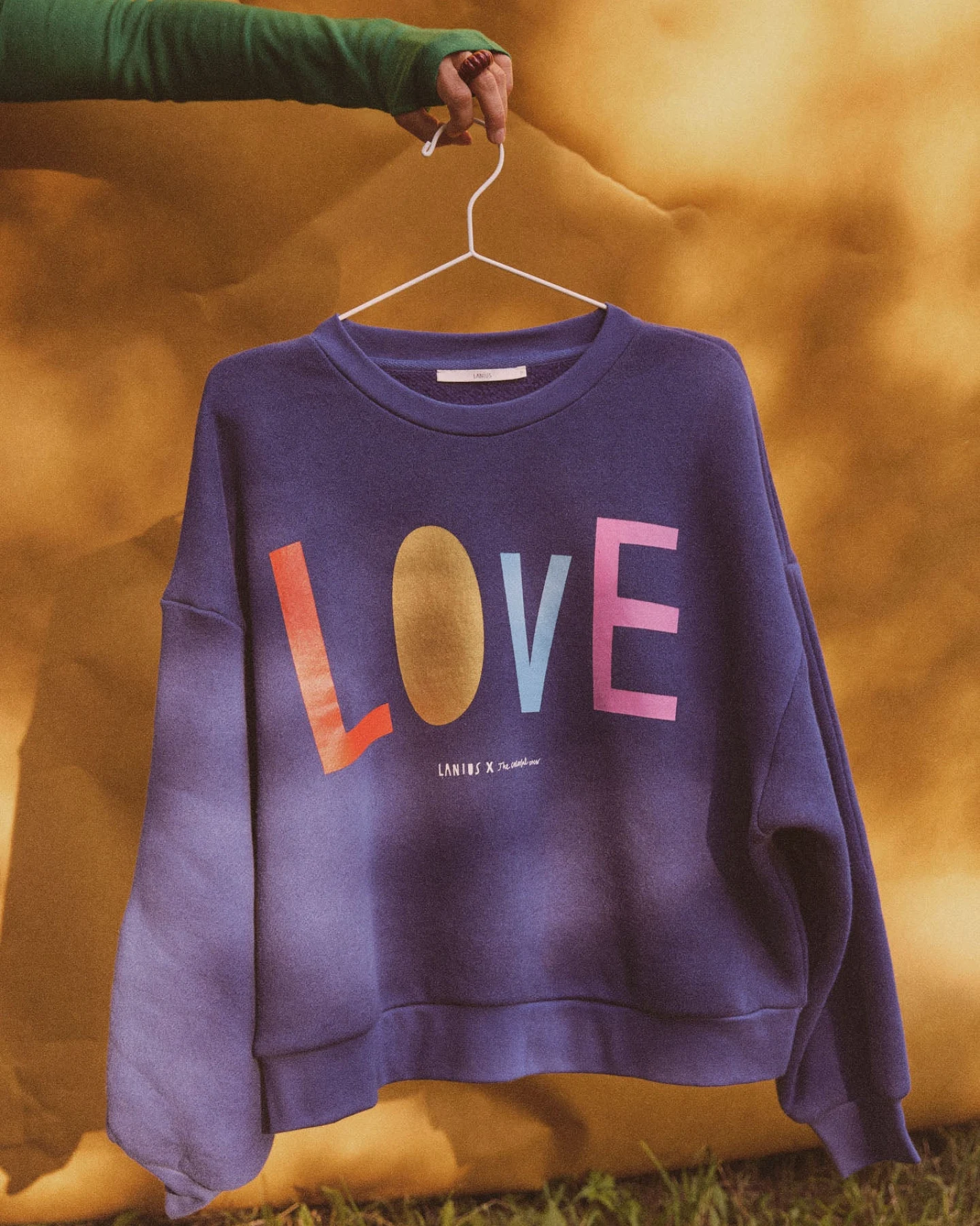 Statementsweatshirt (GOTS) – Ansicht 5