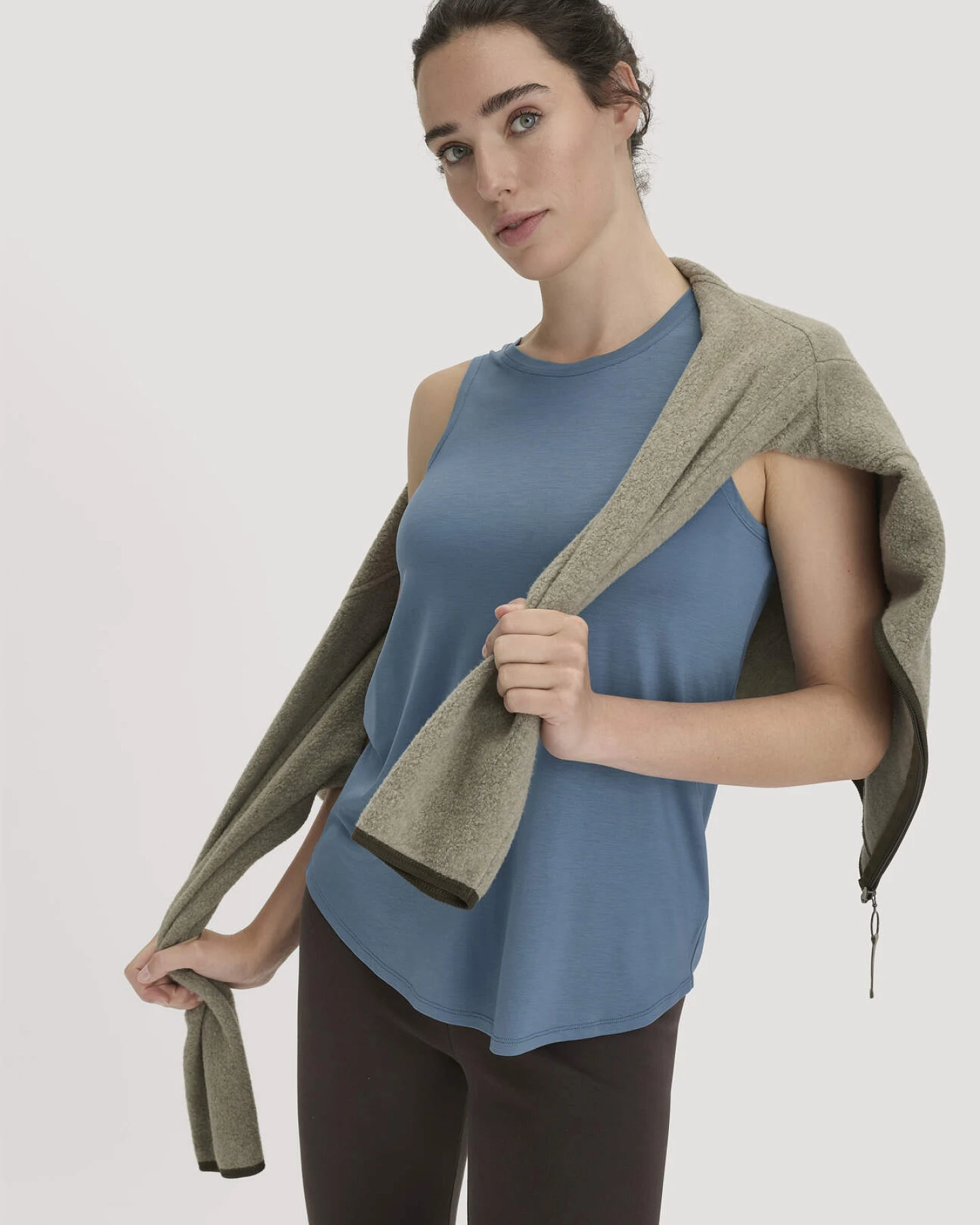 hessnatur Loungewear Top Regular ACTIVE COMFORT aus TENCEL™ Lyocell - blau - Größe 48 – Ansicht 4