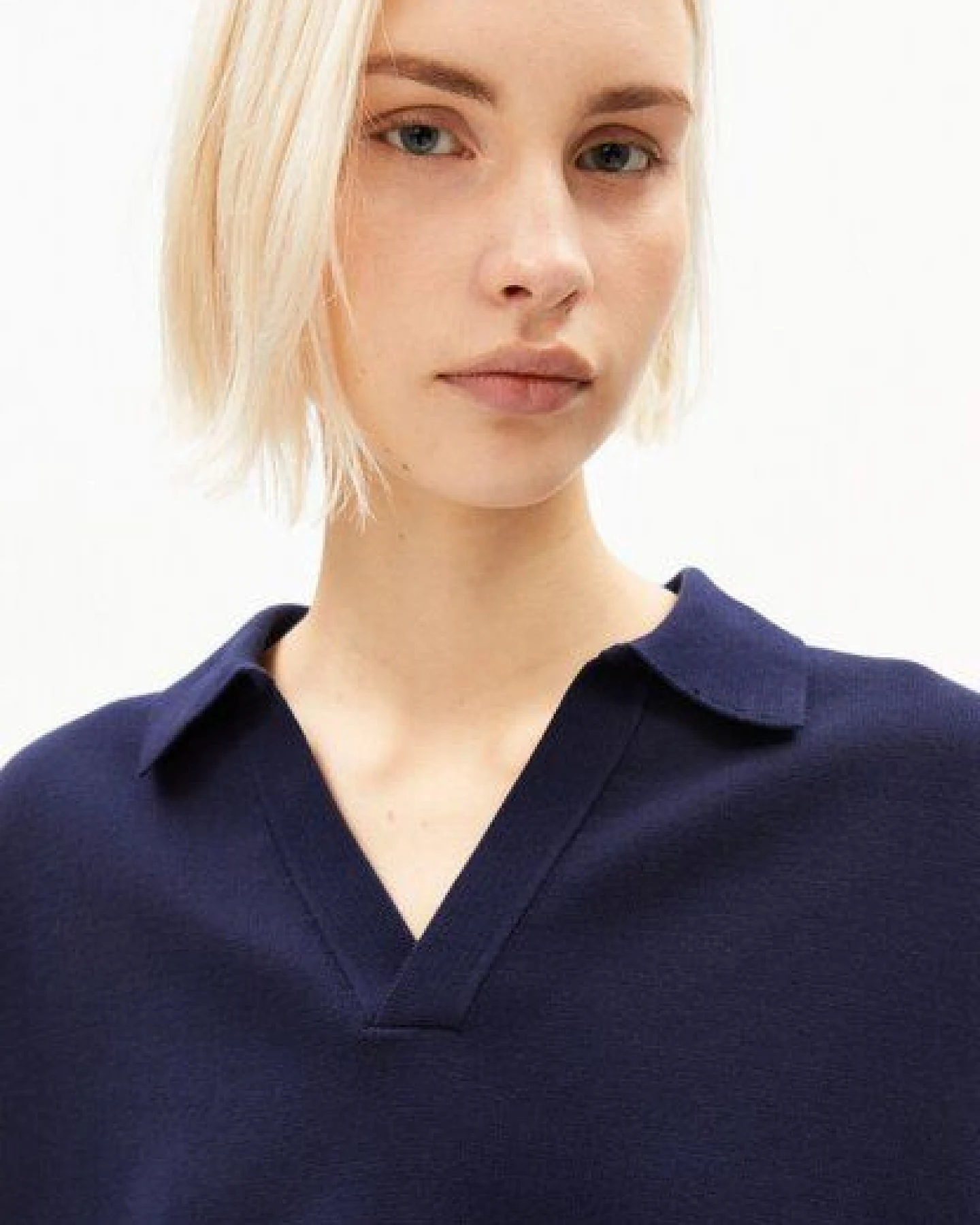 ARMEDANGELS COMPACT POLO Damen Strickpolo aus 100% Bio-Baumwolle – Ansicht 3