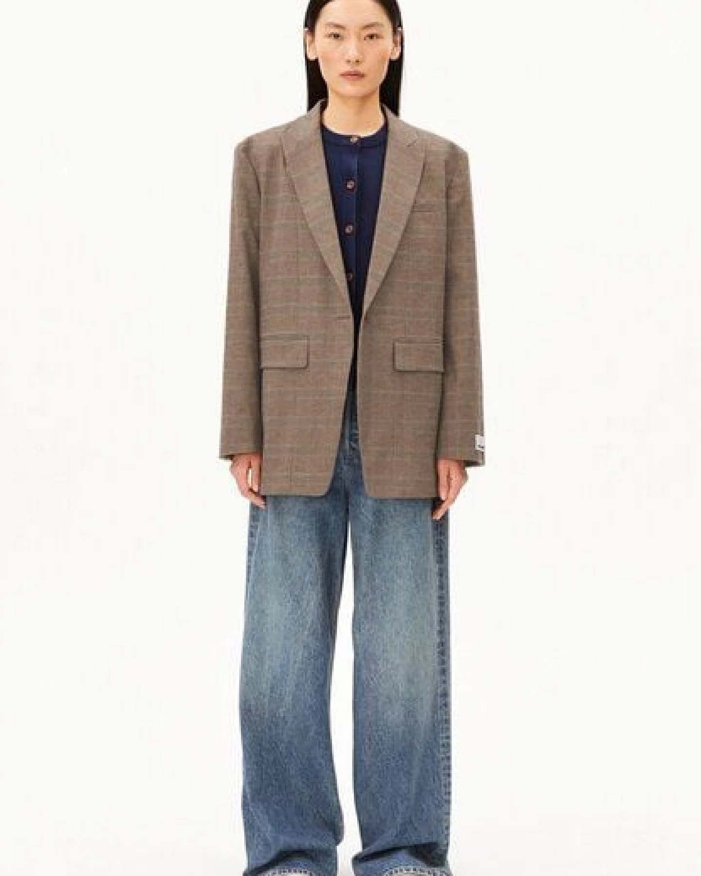 ARMEDANGELS CHECK OVERSIZED Damen Blazer aus Bio-Baumwoll Mix – Ansicht 4