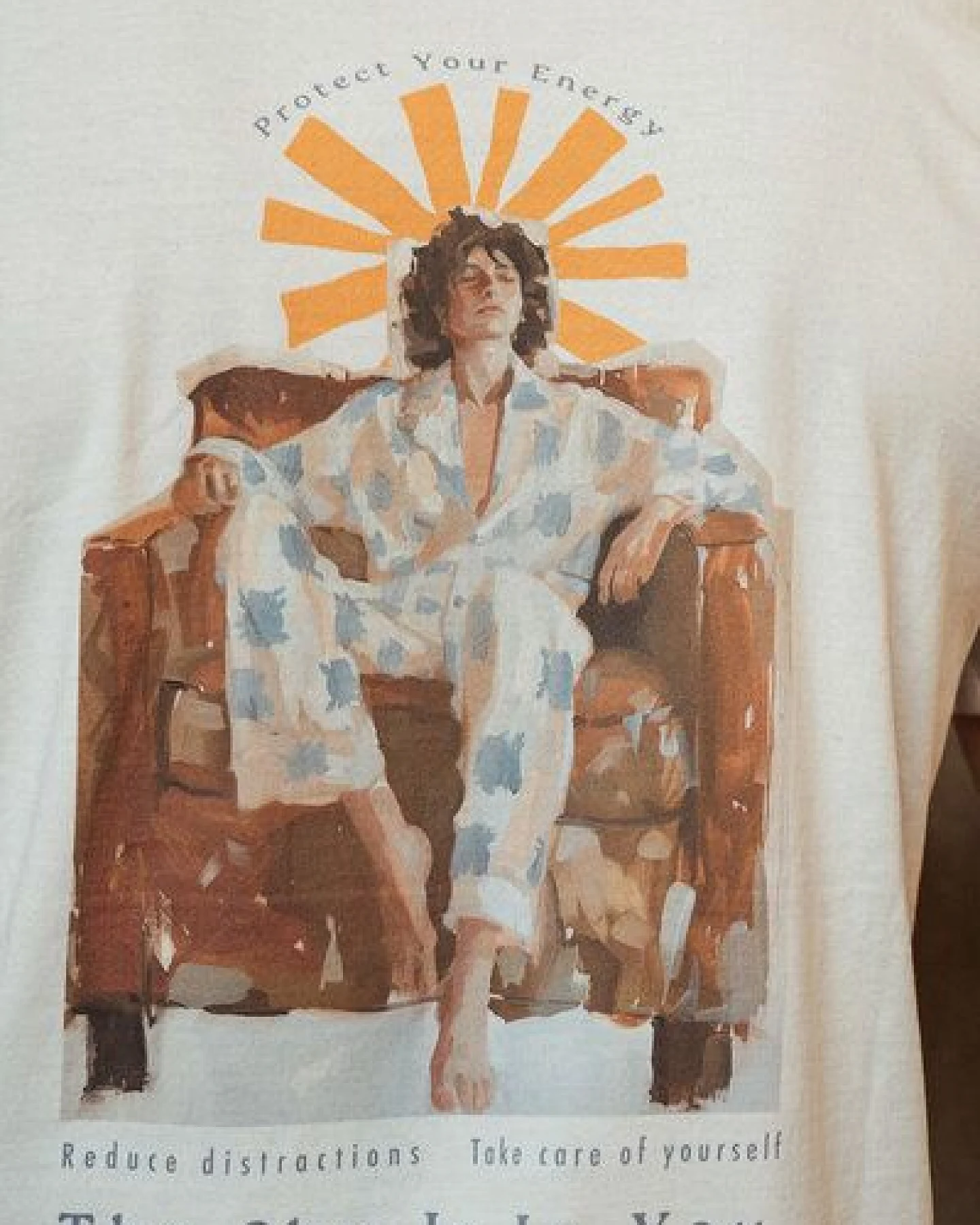 Kultgut Artdesign - Shirt aus recycelter Biobaumwolle / Protect your Energy – Ansicht 2