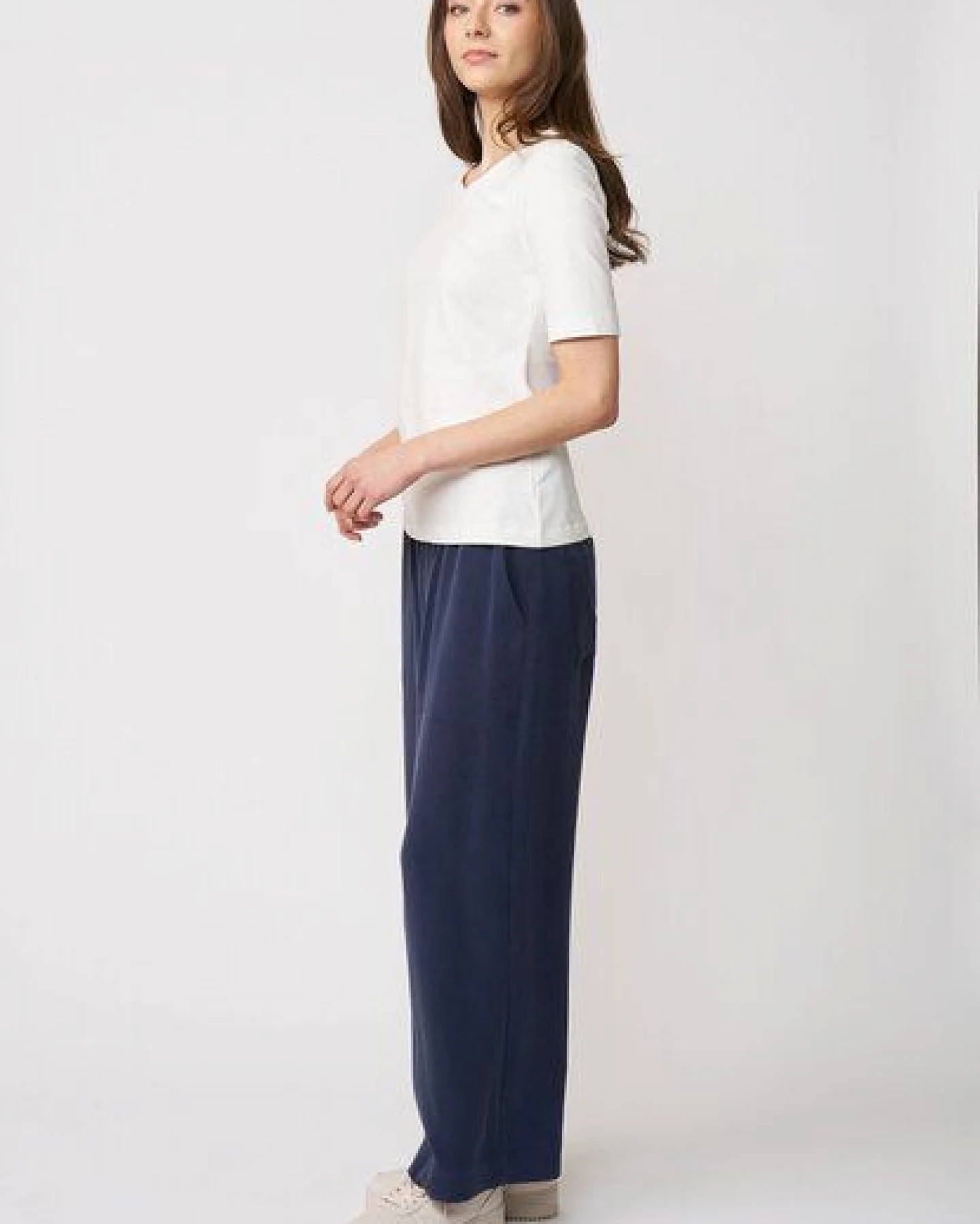 LANA Organic Basic Shirt aus Bio Baumwolle für Damen, Modell Vinnie – Ansicht 4