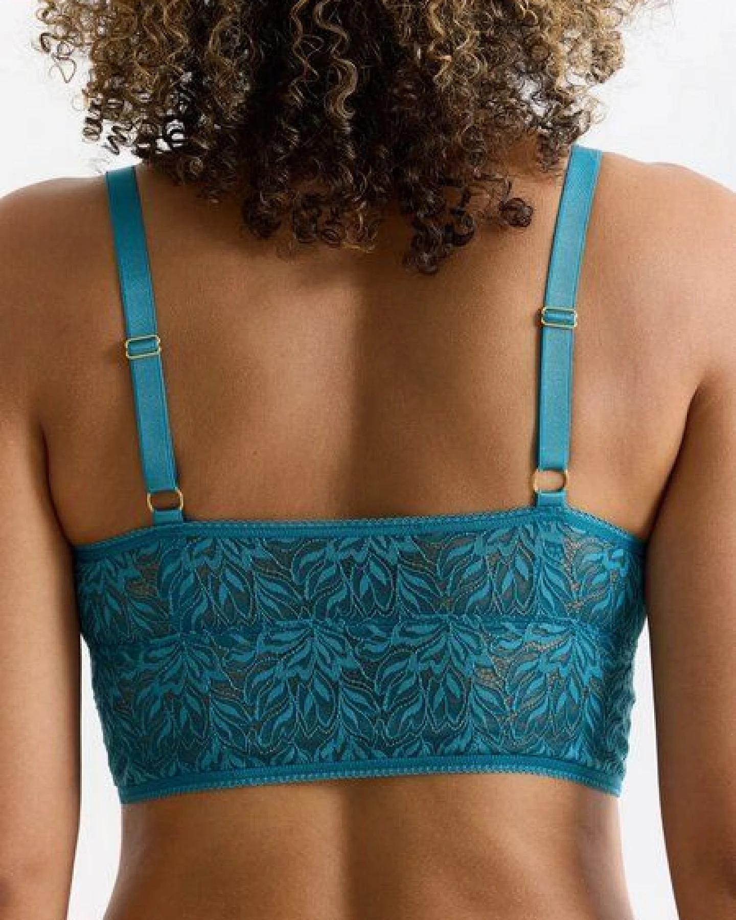 erlich textil Iconic Lace bügelloses Bralette Top mit Spitze aus abbaubarem Polyamid, made in Europe – Ansicht 4