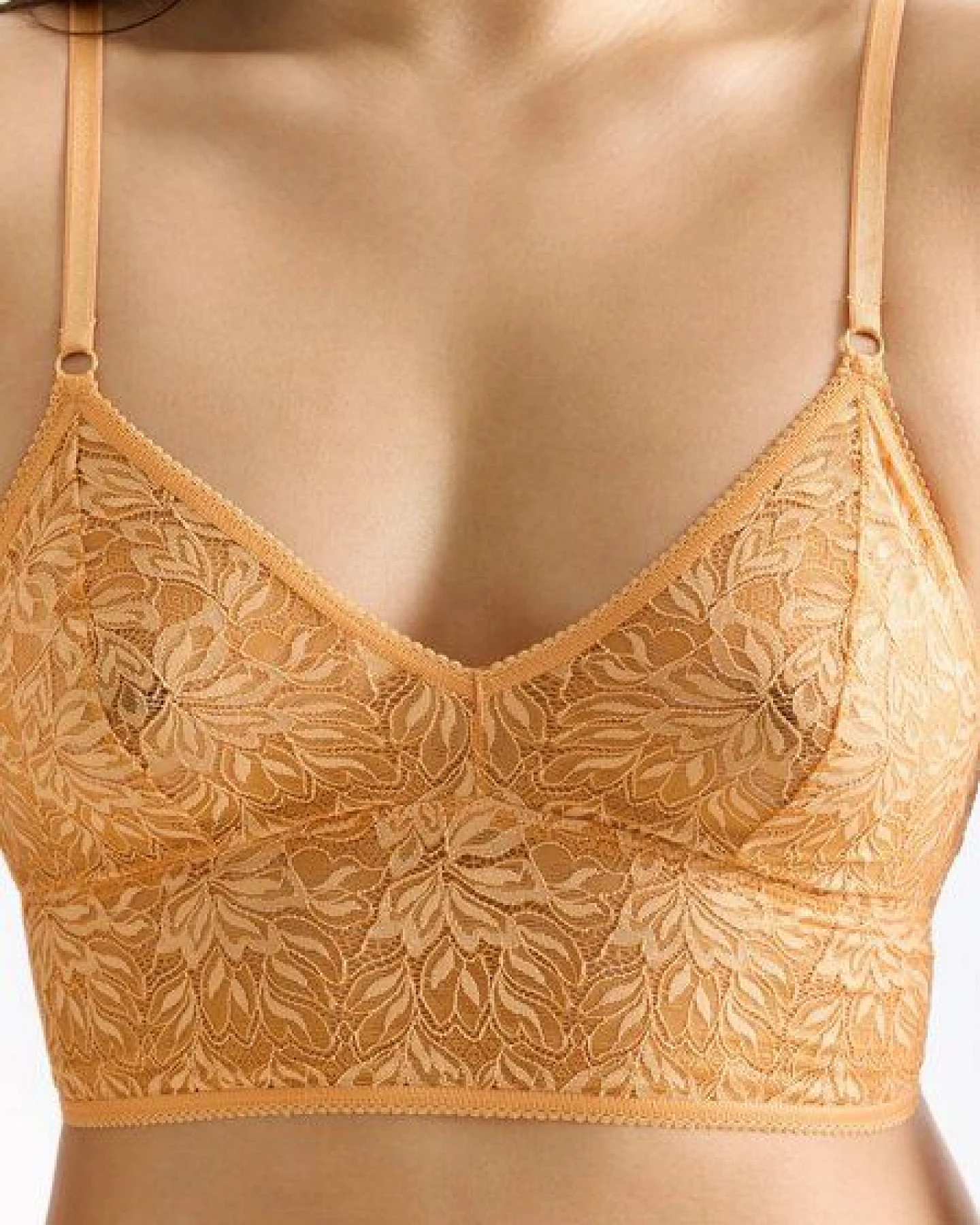 erlich textil Iconic Lace bügelloses Bralette Top mit Spitze aus abbaubarem Polyamid, made in Europe – Ansicht 3