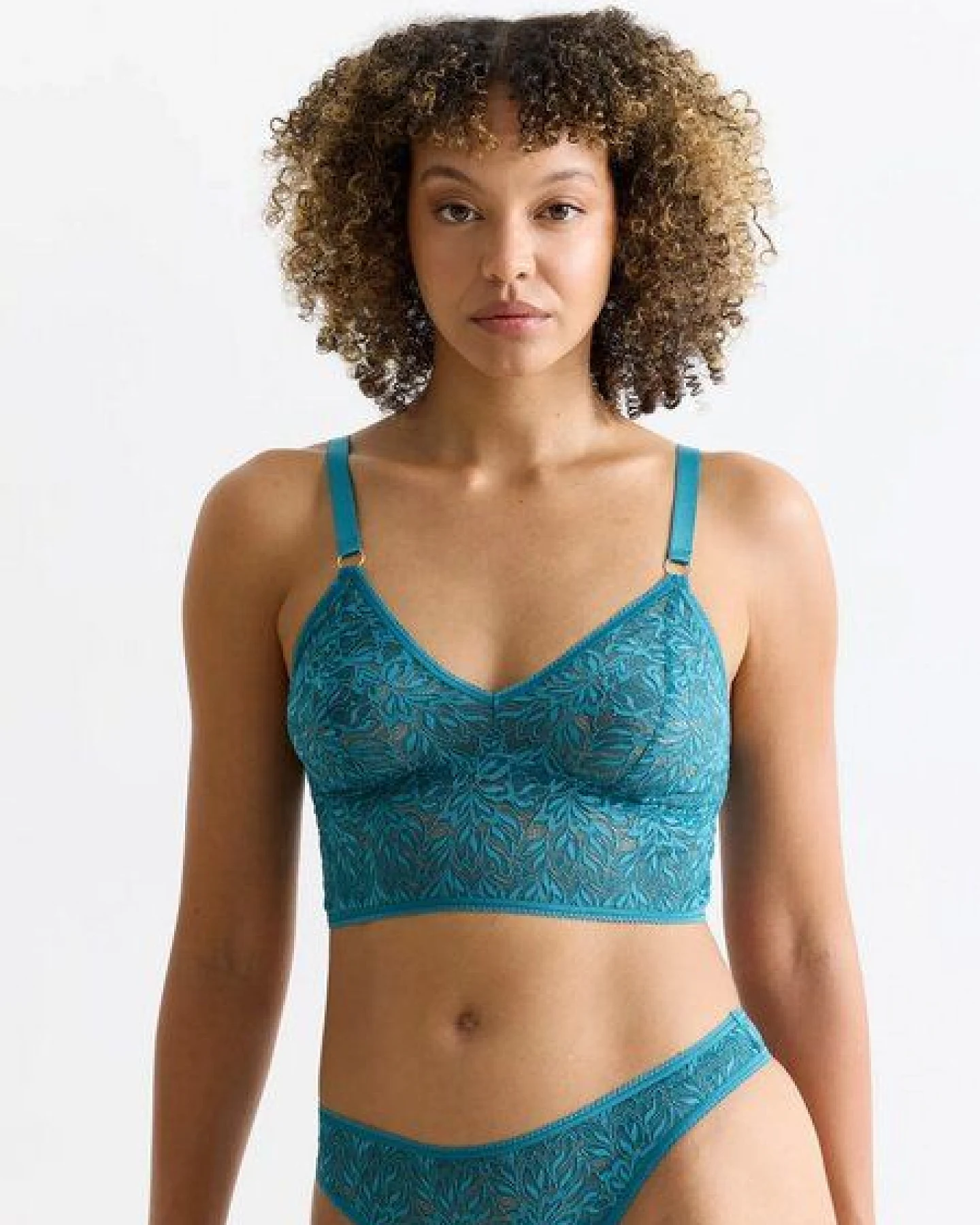 erlich textil Iconic Lace bügelloses Bralette Top mit Spitze aus abbaubarem Polyamid, made in Europe – Ansicht 2