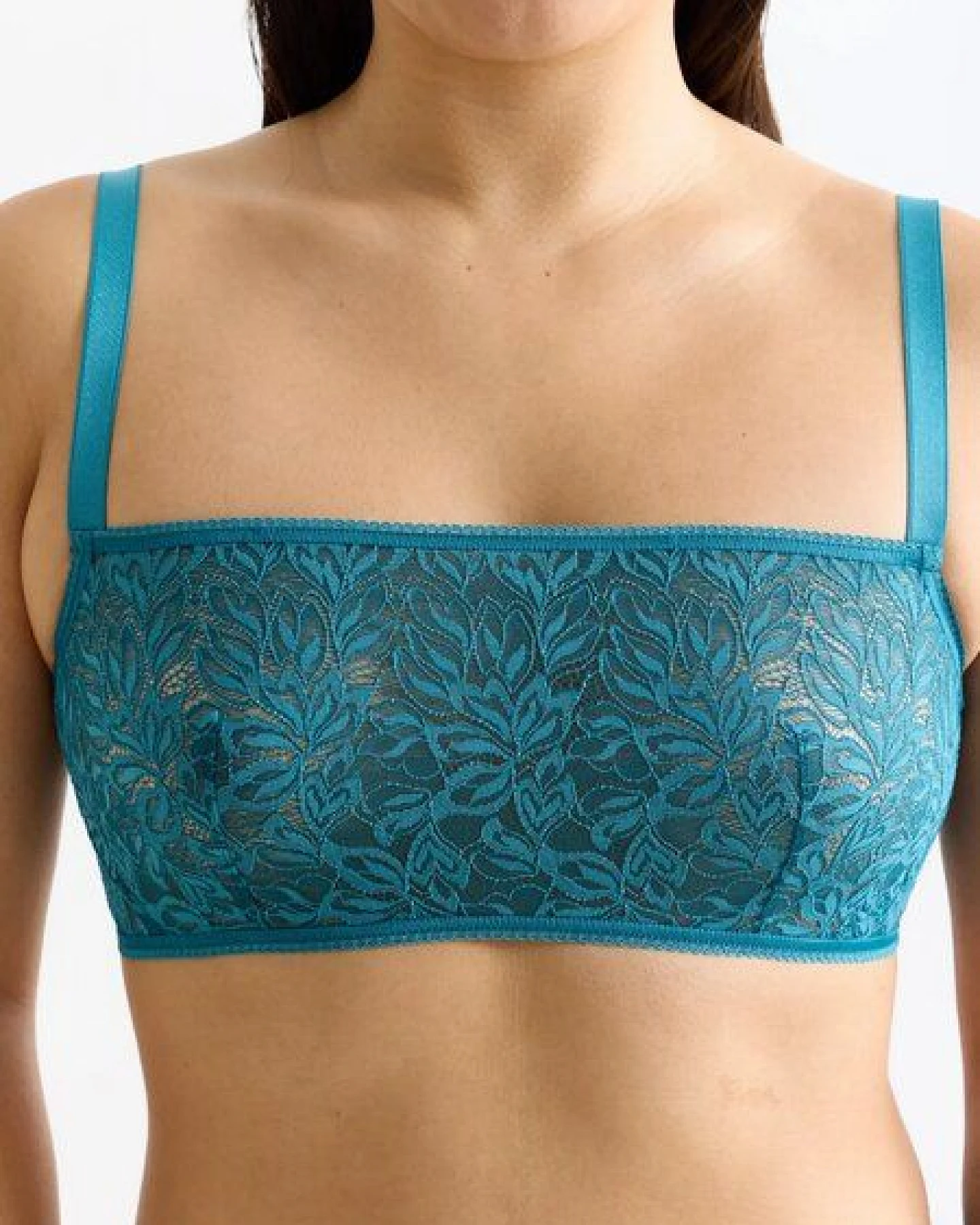 erlich textil Iconic Lace bügelloses Bandeau Bralette mit Spitze aus abbaubarem Polyamid, made in Europe – Ansicht 3