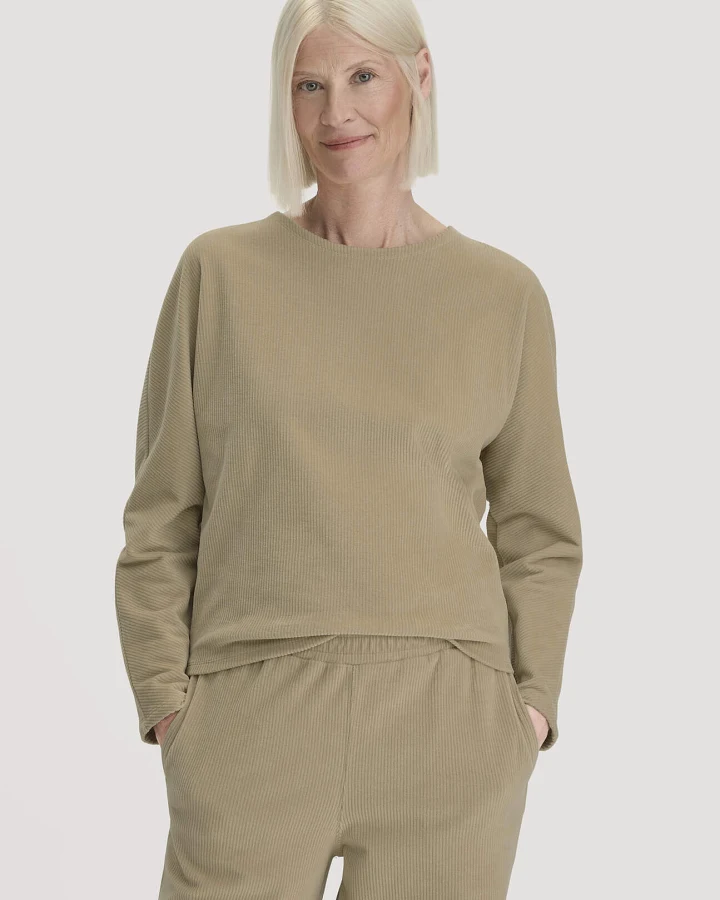 hessnatur Loungewear Longsleeve Oversized aus Bio-Baumwolle - beige - Größe L