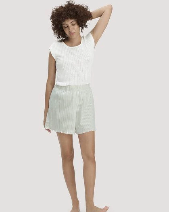 hessnatur Schlafshorts Regular SOFT FLOWER aus reiner Bio-Baumwolle