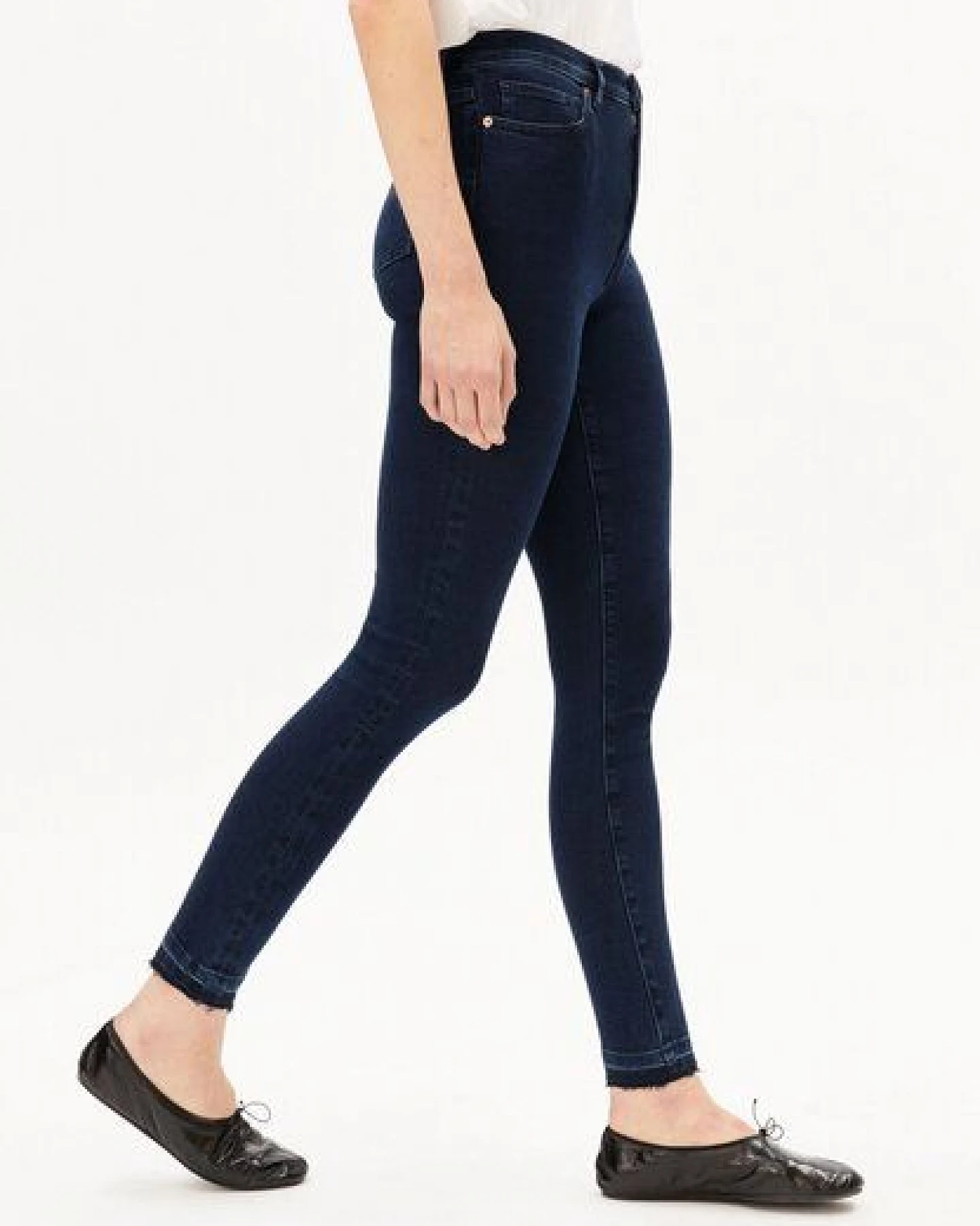 ARMEDANGELS INGAA Damen Jeans aus Bio-Baumwoll Mix X-Stretch – Ansicht 4