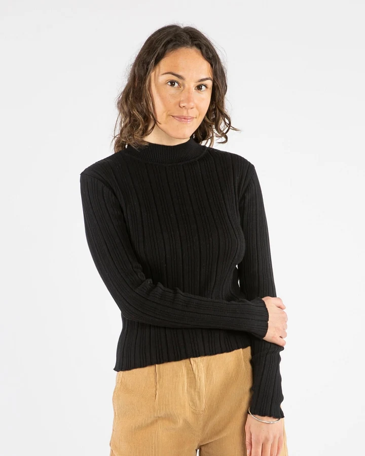 MATONA Damen vegan Langarmshirt Mit Geripptem Kragen Onyx Schwarz