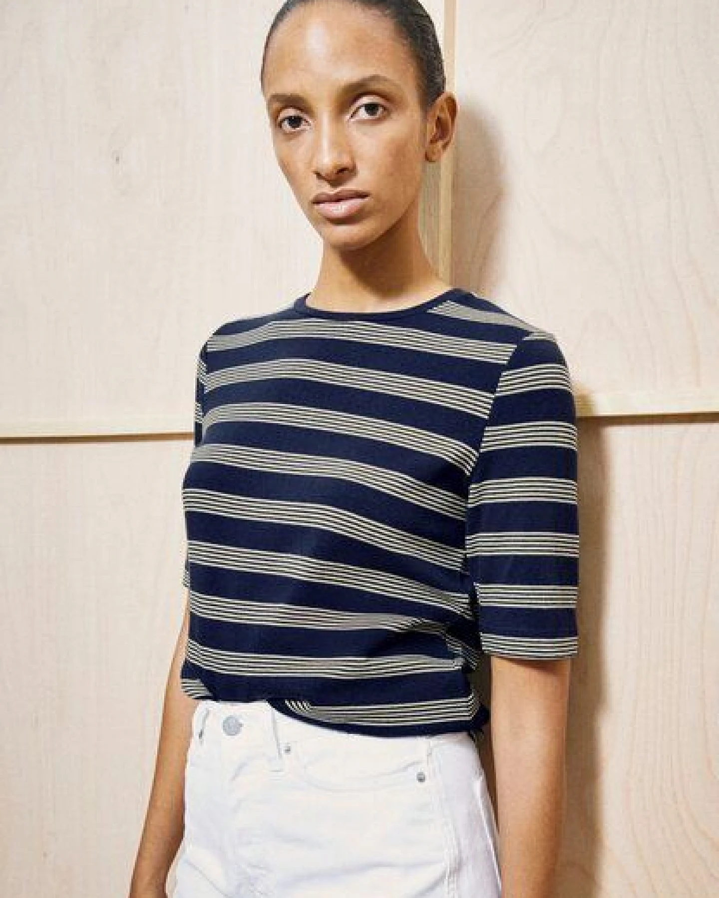 ARMEDANGELS JAANISARA FINE STRIPE Damen T-Shirt aus Bio-Baumwoll Mix – Ansicht 4