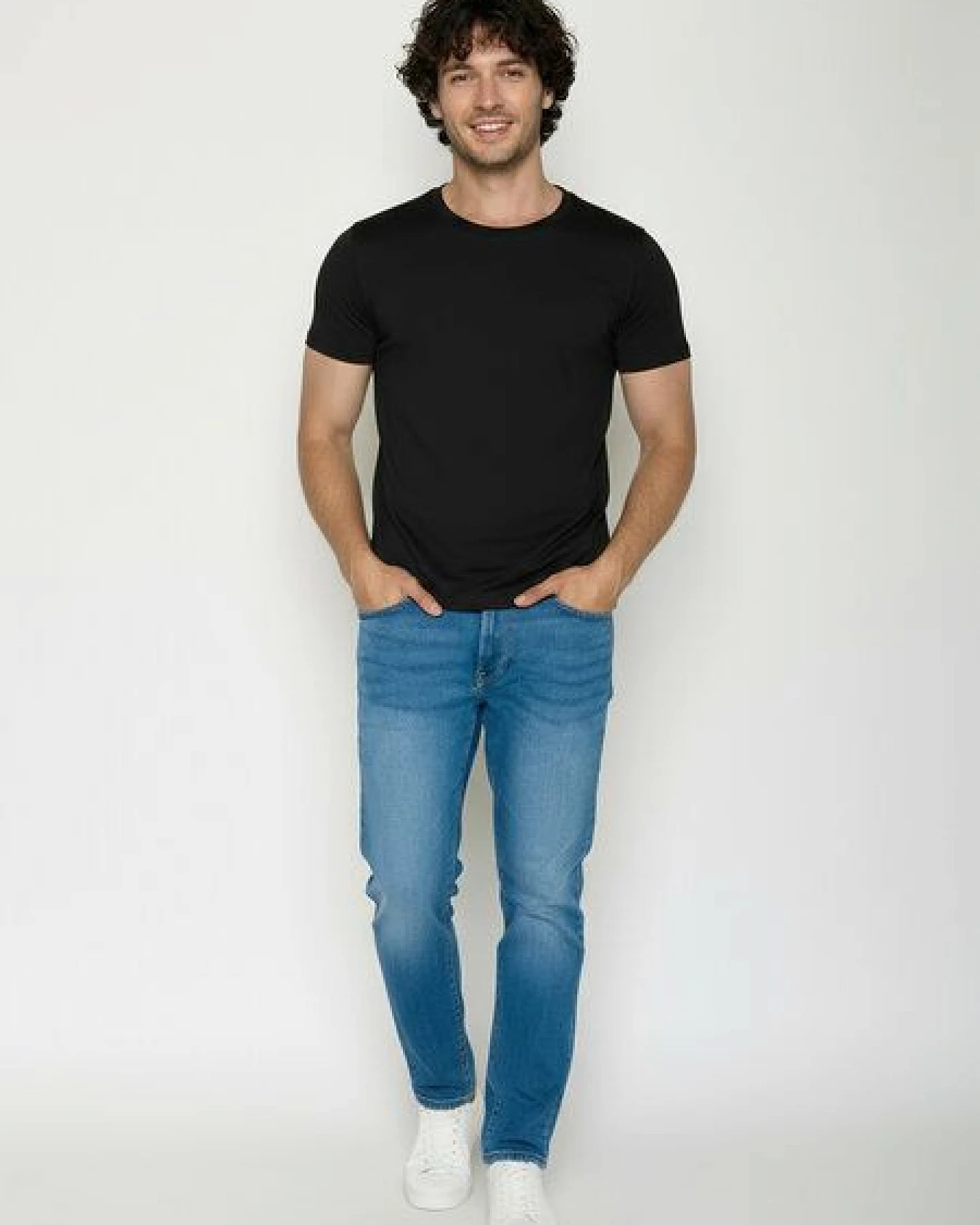 GREENBOMB Basic Guide - Sportliches T-Shirt aus Bio-Baumwolle / GOTS / Fair & Vegan – Ansicht 3