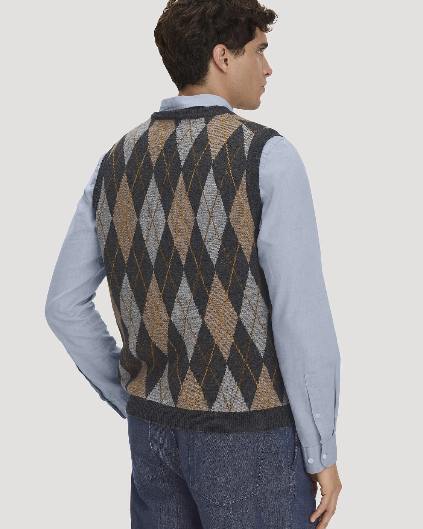 hessnatur Herren Argyle Strick-Pullunder Regular aus Schurwolle und Bio-Baumwolle - grau - Größe L – Ansicht 3