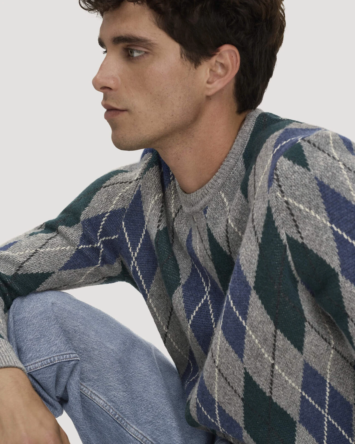 hessnatur Herren Argyle Strickpullover Regular aus Schurwolle und Bio-Baumwolle - grau - Größe L – Ansicht 4