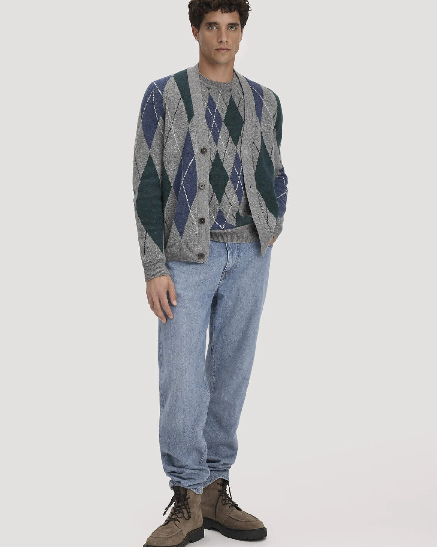 hessnatur Herren Argyle Strickpullover Regular aus Schurwolle und Bio-Baumwolle - grau - Größe M – Ansicht 2