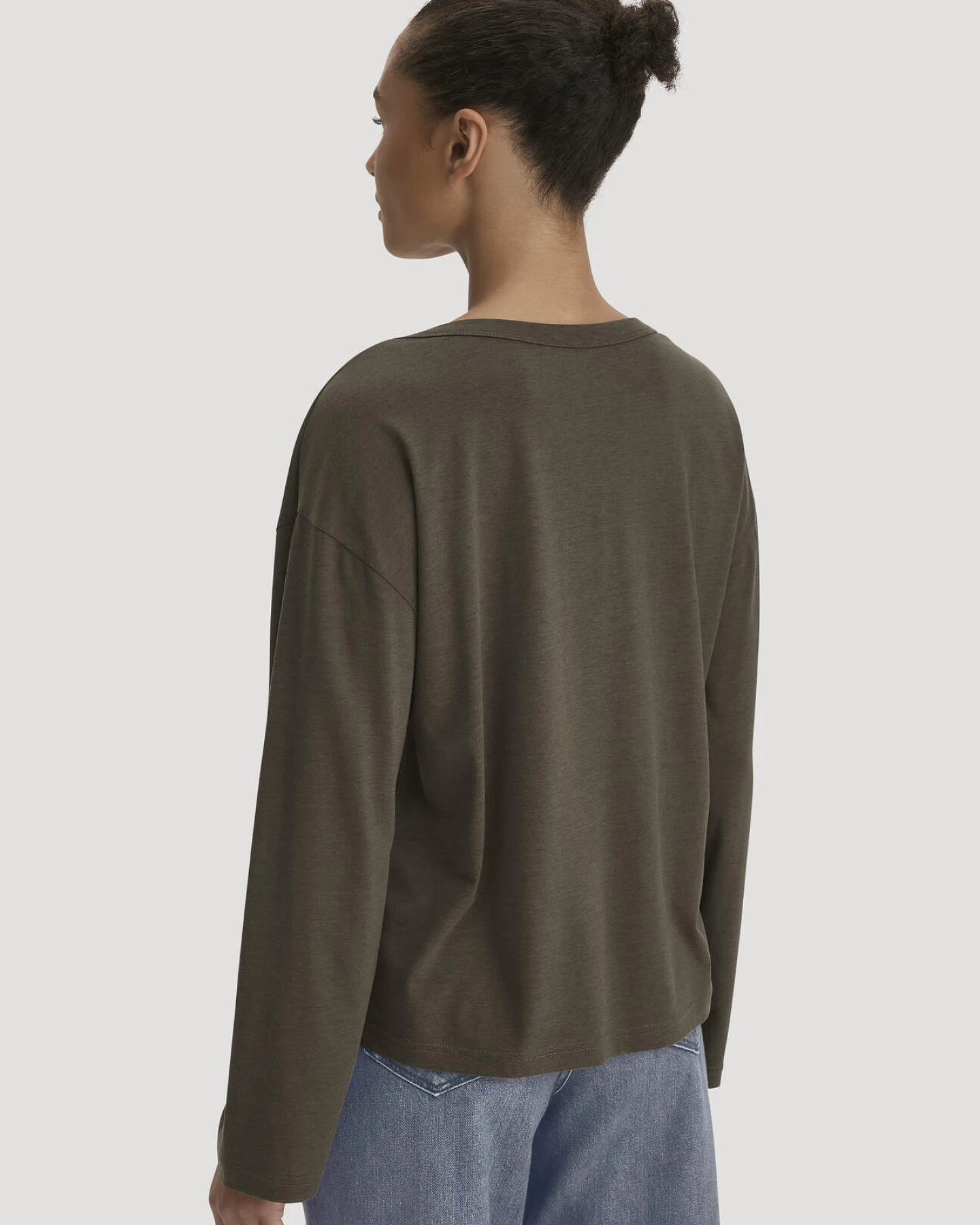hessnatur Damen Longsleeve Oversize aus TENCEL™ Lyocell und Bio-Baumwolle - grün - Größe L – Ansicht 3