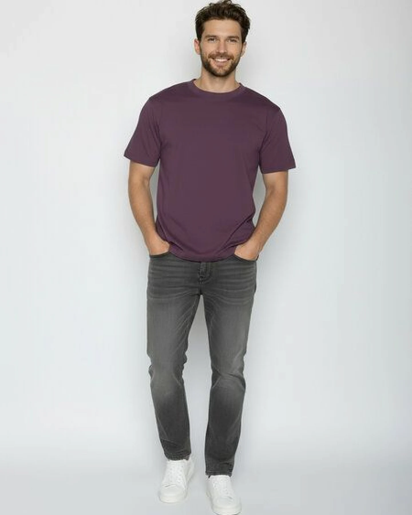 GREENBOMB Basic Fusion - Lässiges Oversize-T-Shirt aus Bio-Baumwolle / GOTS / Fair & Vegan – Ansicht 3