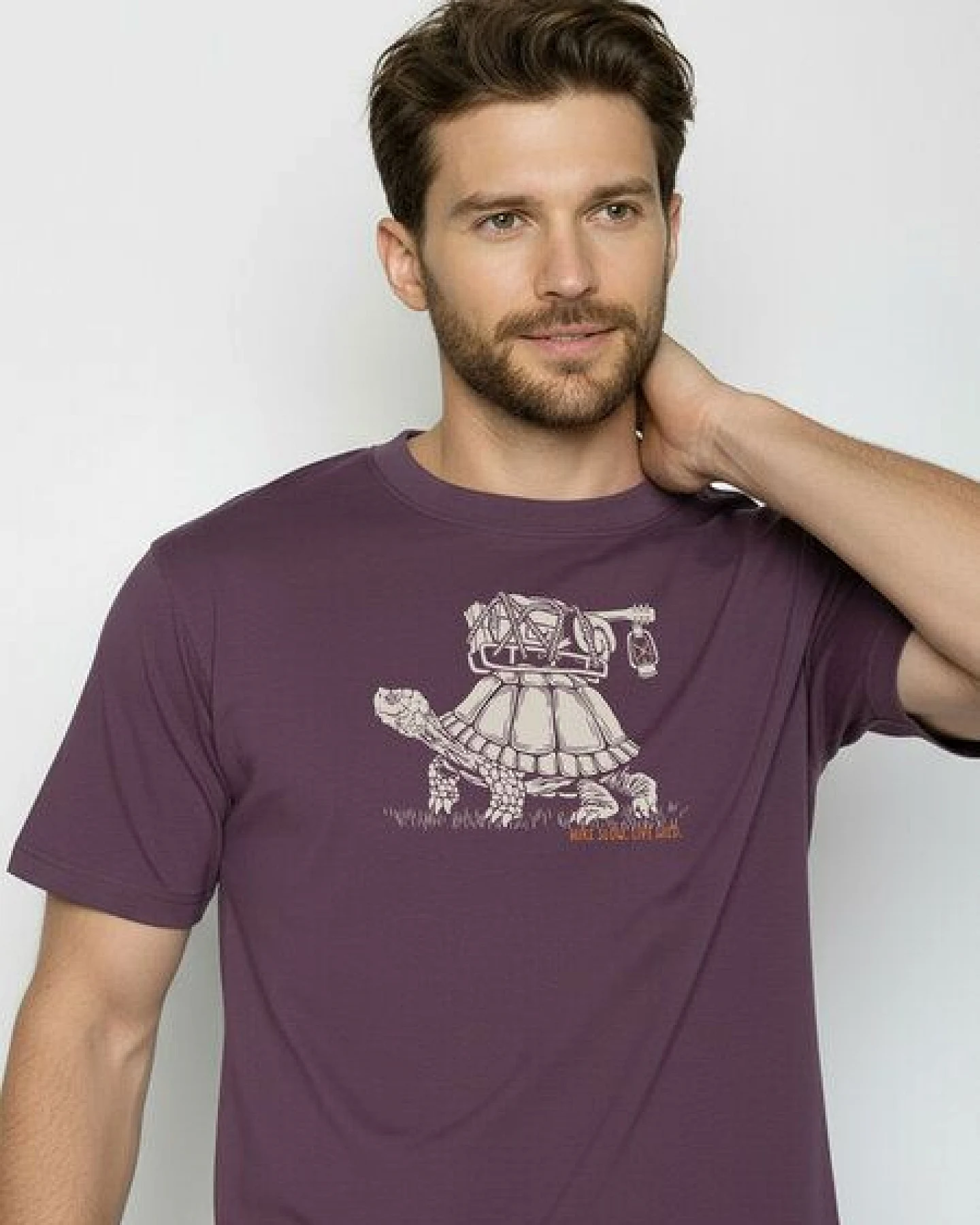 GREENBOMB Turtle Walk Fusion - Lässiges Oversize-T-Shirt aus Bio-Baumwolle / hochwertiger Print / GOTS / Fair & Vegan – Ansicht 2