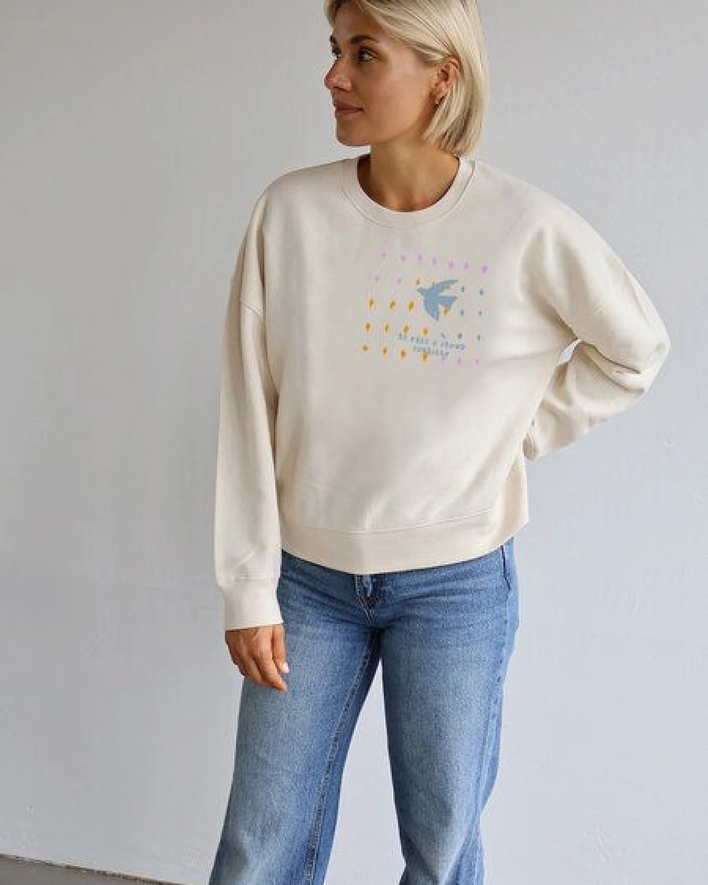 Kultgut Artdesign - Pulloversweater Boxistyle / BE FREE & PROUD YOURSELF – Ansicht 2