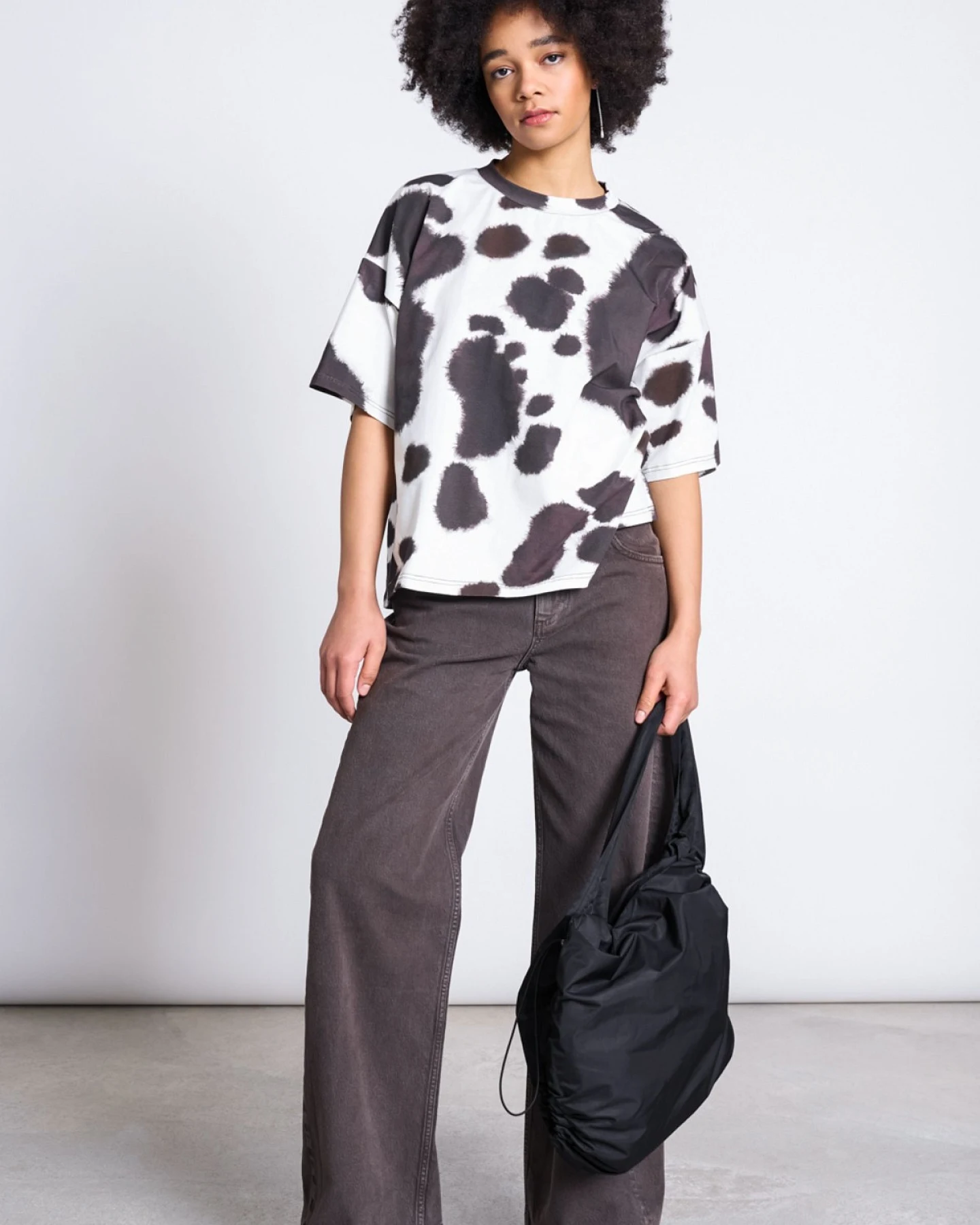 T-Shirt Arlen Cow Print Braun – Ansicht 2