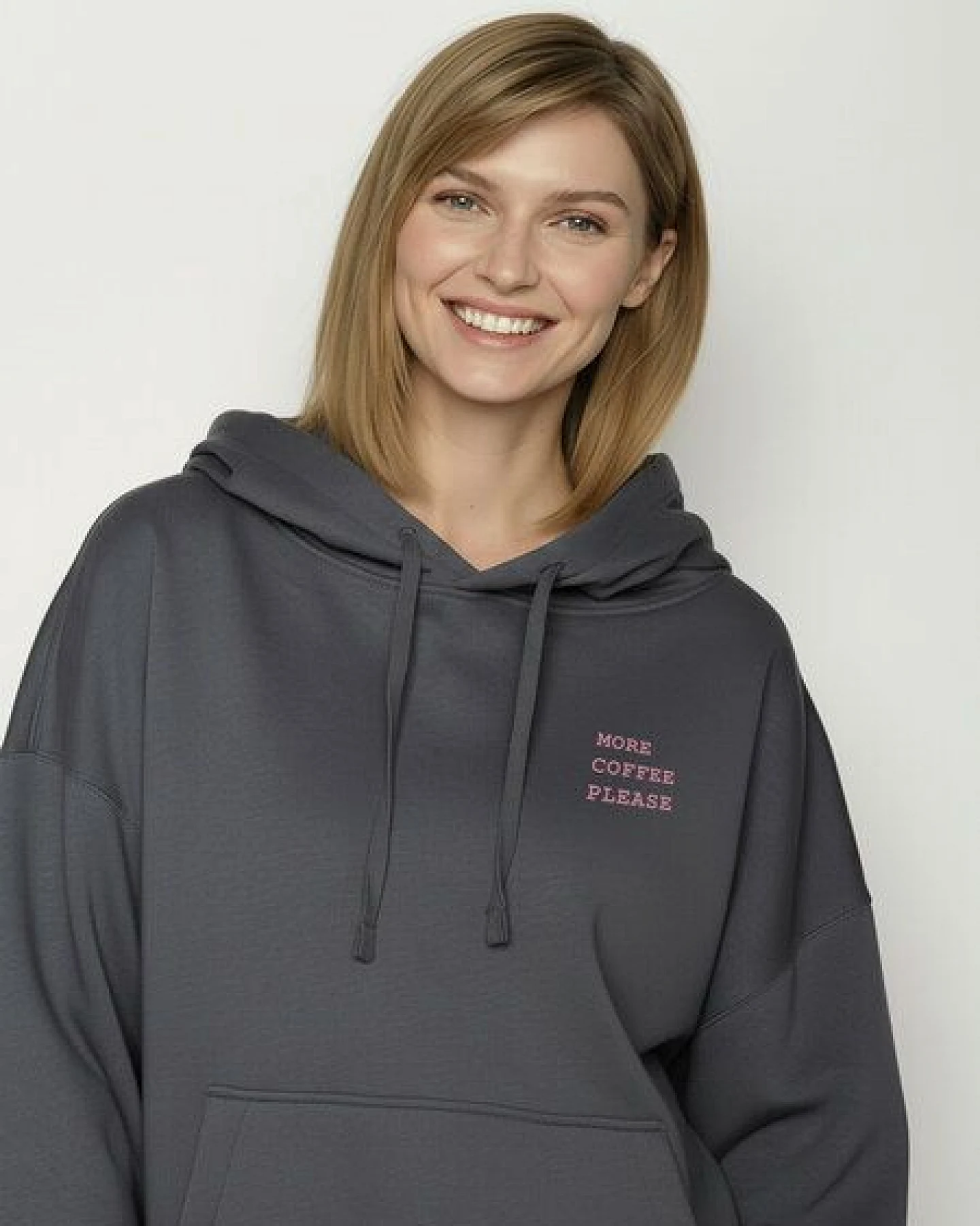 GREENBOMB Dog Coffee Mello - Lässiger Hoodie aus Bio-Baumwolle / hochwertiger Print / GOTS / Fair & Vegan – Ansicht 3