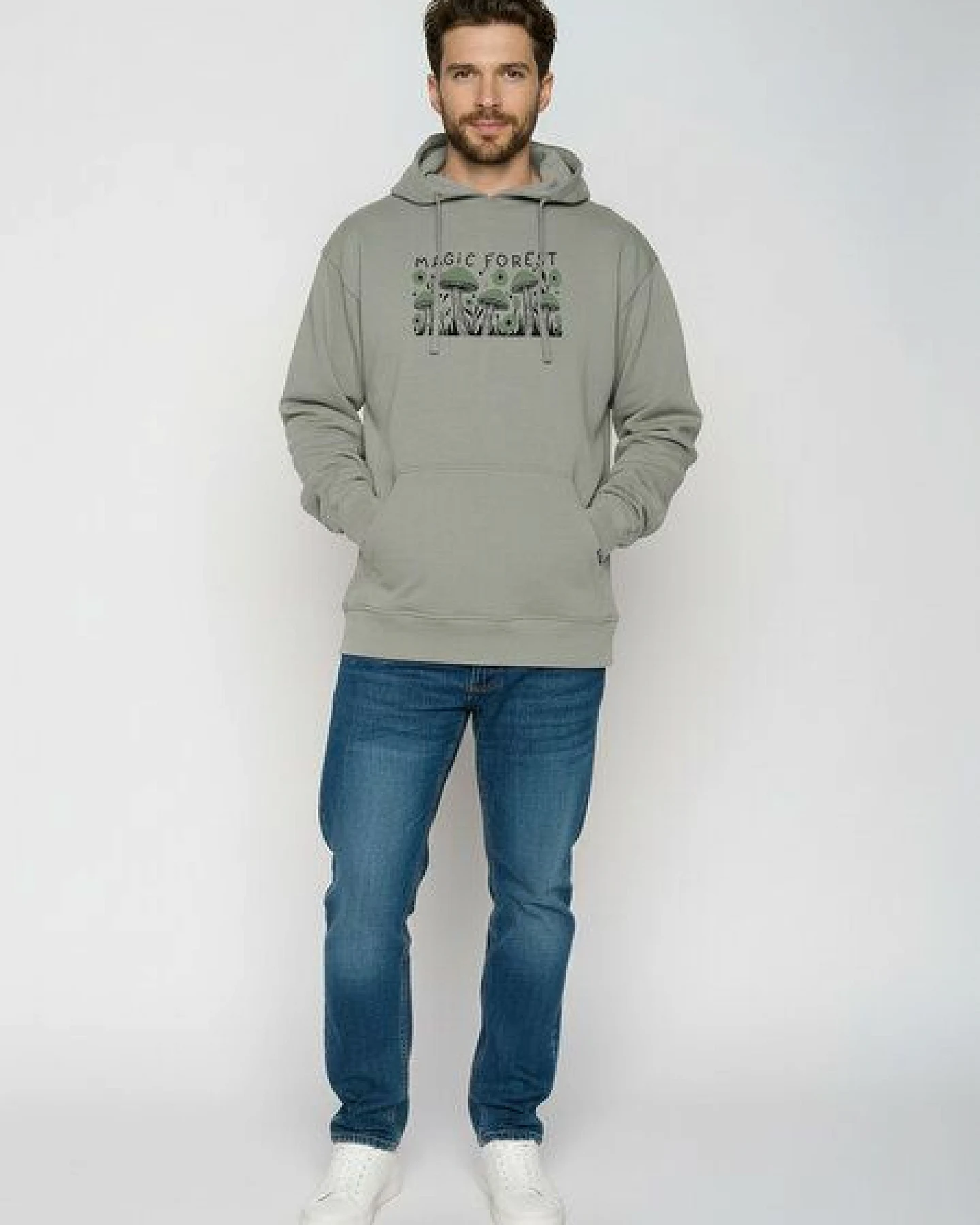 GREENBOMB Magic Forest Joy - Gemütlicher Hoodie aus Bio-Baumwolle / hochwertiger Print / GOTS / Fair & Vegan – Ansicht 3