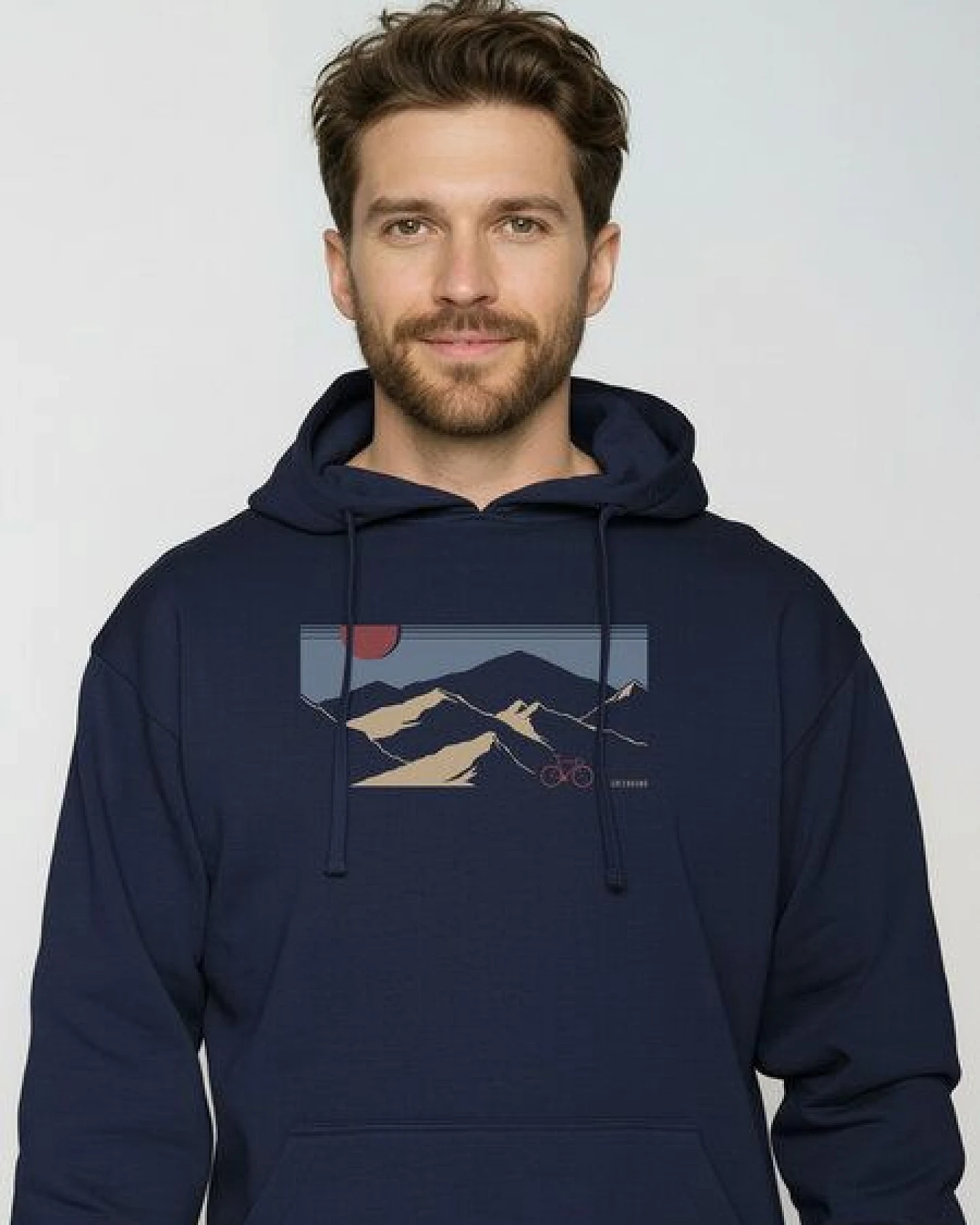 GREENBOMB Mountain Tour Joy - Gemütlicher Hoodie aus Bio-Baumwolle / hochwertiger Print / GOTS / Fair & Vegan – Ansicht 2