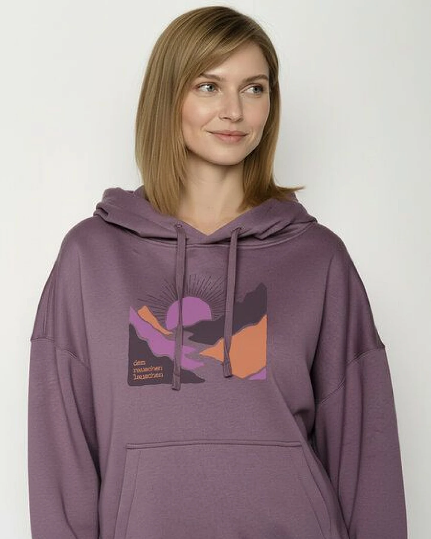 GREENBOMB River Sundown Mello - Lässiger Hoodie aus Bio-Baumwolle / hochwertiger Print / GOTS / Fair & Vegan – Ansicht 2