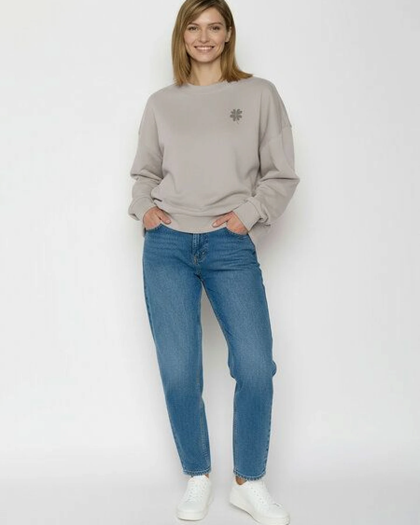 GREENBOMB Shamrock Core - Lässiges Sweatshirt aus Bio-Baumwolle / hochwertiger Print / GOTS / Fair & Vegan – Ansicht 4