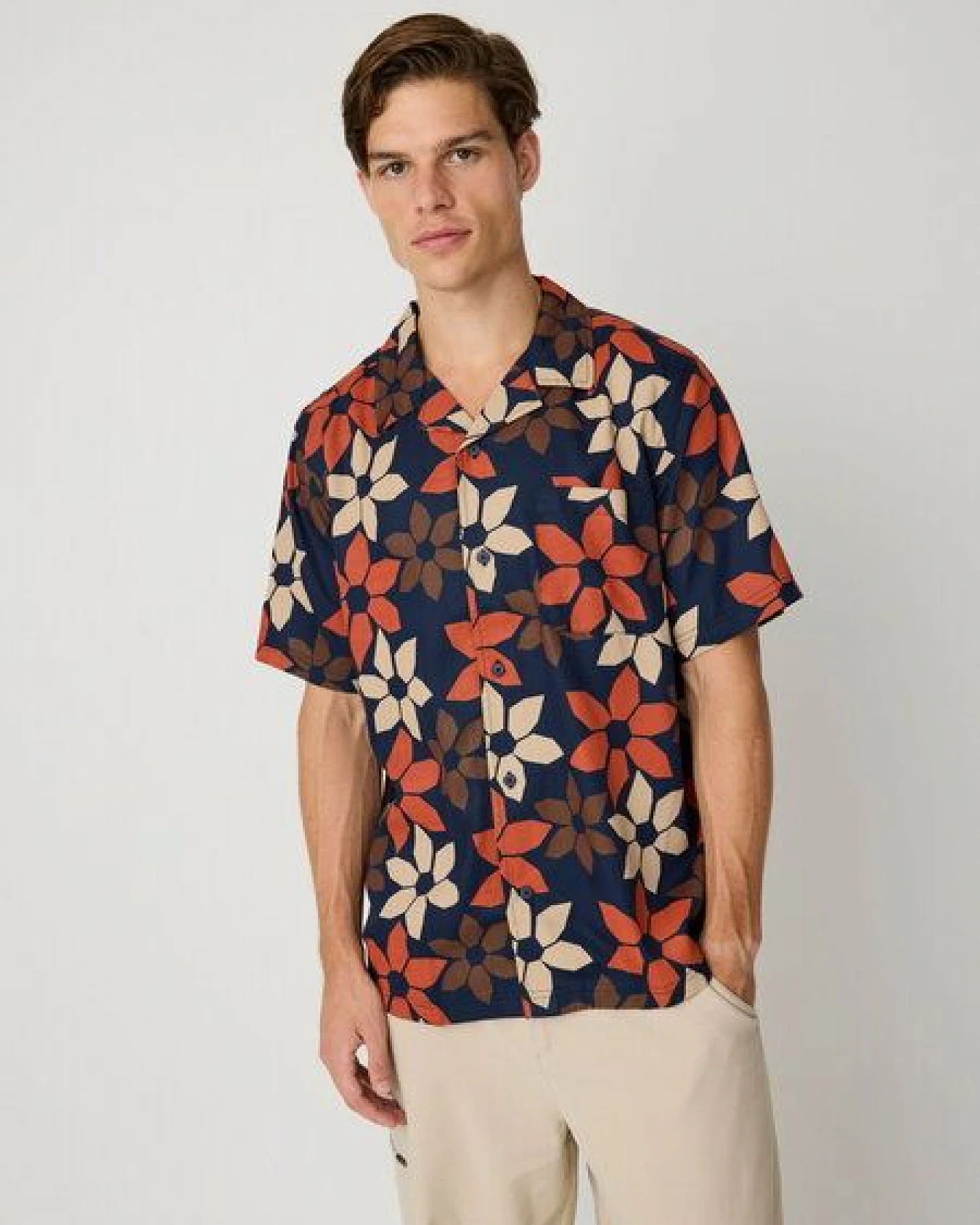 KnowledgeCotton Apparel Kurzärmeliges Hemd mit Blumenprint aus Tencel – Ansicht 4