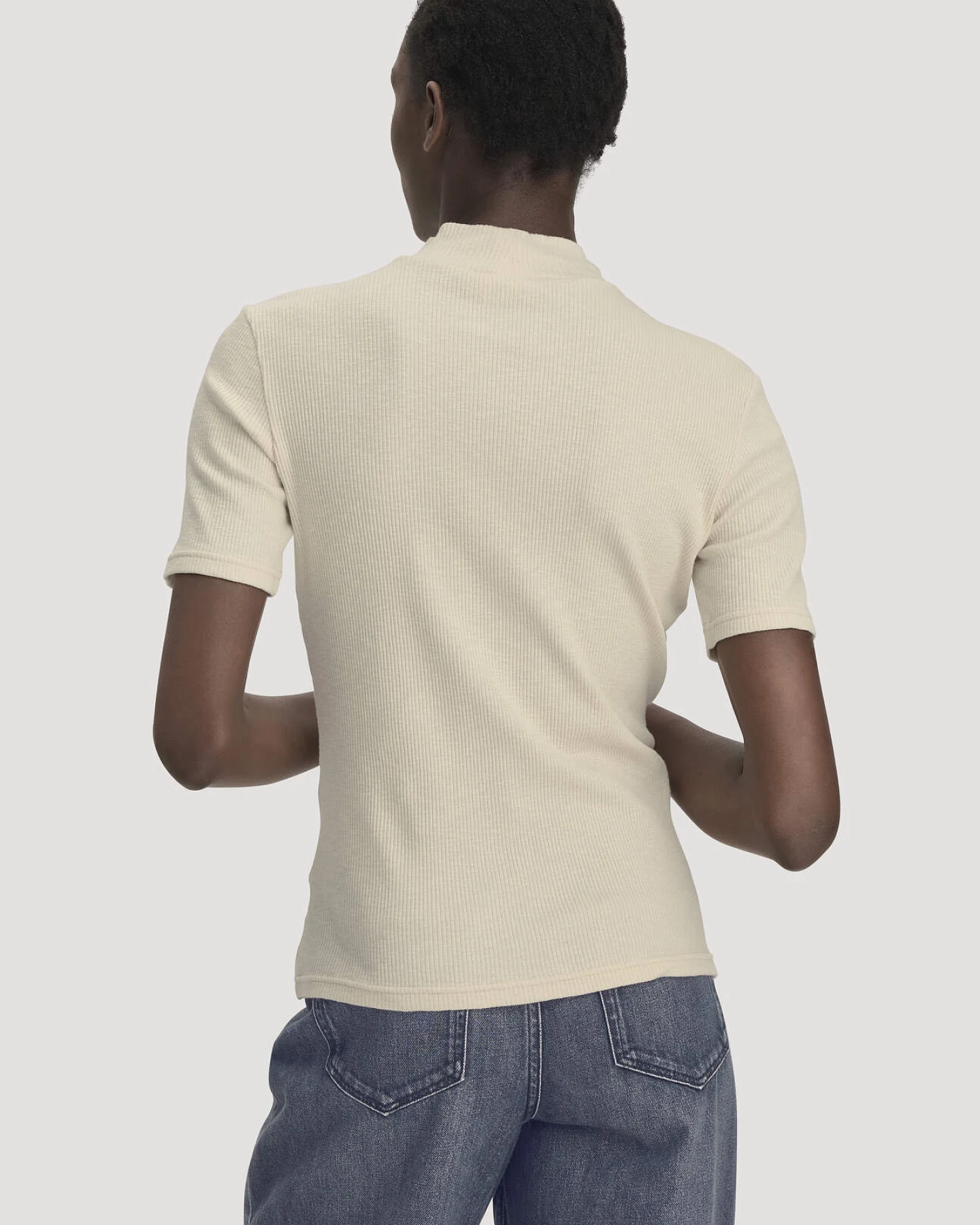 hessnatur Damen Mock-Neck Shirt Slim aus Bio-Baumwolle - weiß - Größe 34 – Ansicht 3