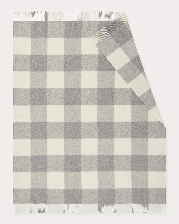 hessnatur Plaid ANTONIA aus Bio-Lambswool - grau - Größe 130x180 cm