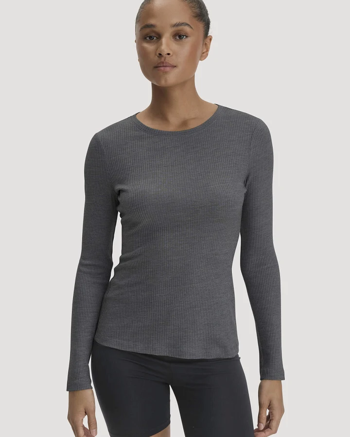 hessnatur Damen Longsleeve WARM TOUCH aus Bio-Schurwolle und TENCEL™ Lyocell - grau - Größe 46