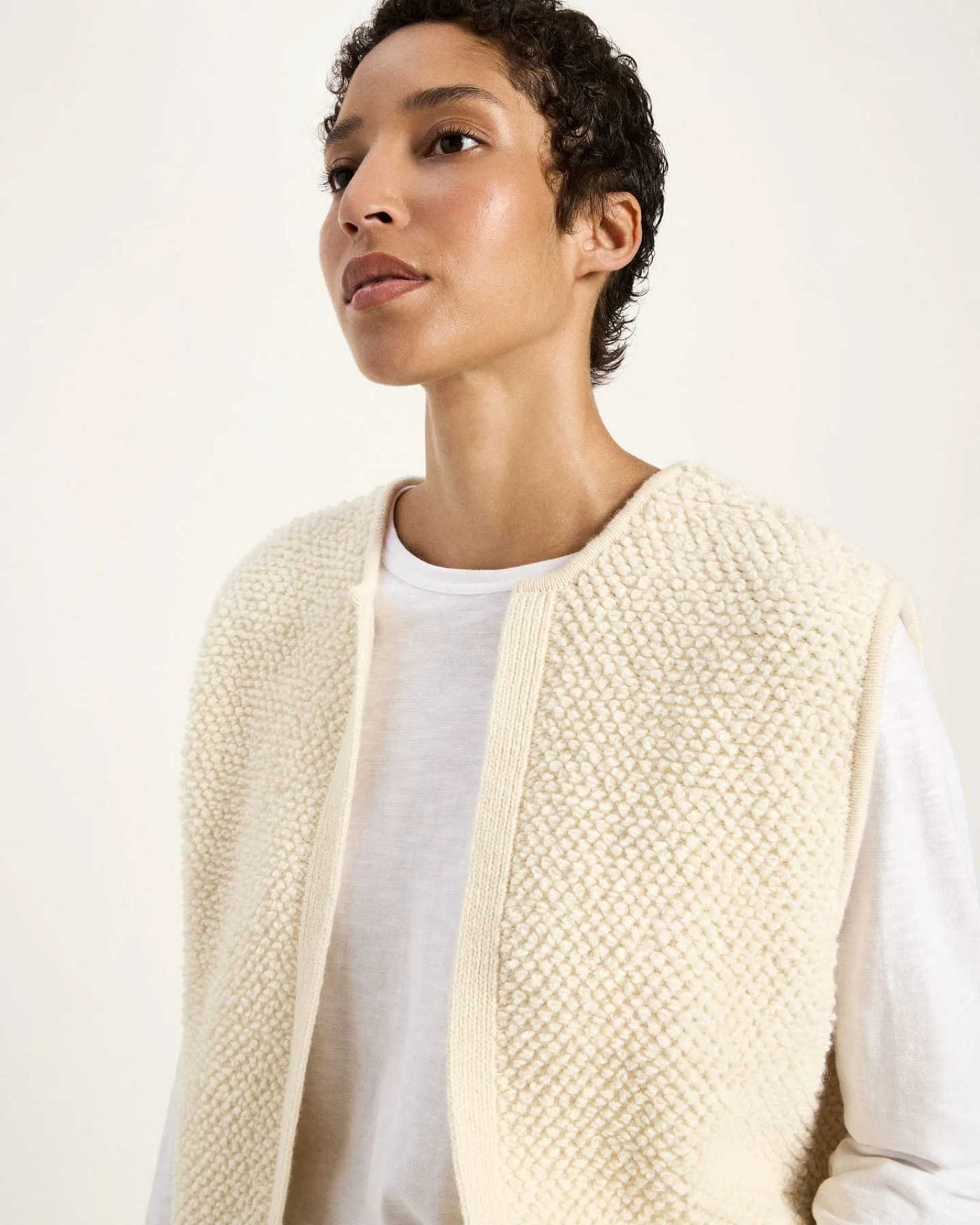 Bouclé Strickweste (GOTS) – Ansicht 3