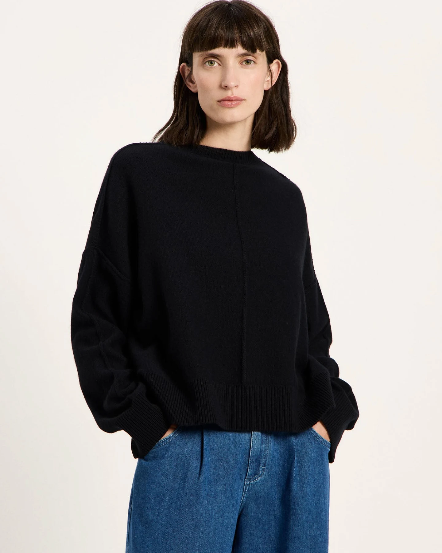 Oversized Rundhalspullover (GOTS) – Ansicht 2