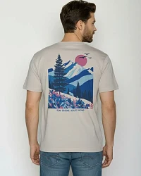 Produktseite: GREENBOMB Mountain Bloom Fusion - Lässiges Oversize-T-Shirt aus Bio-Baumwolle / hochwertiger Print / GOTS / Fair & Vegan