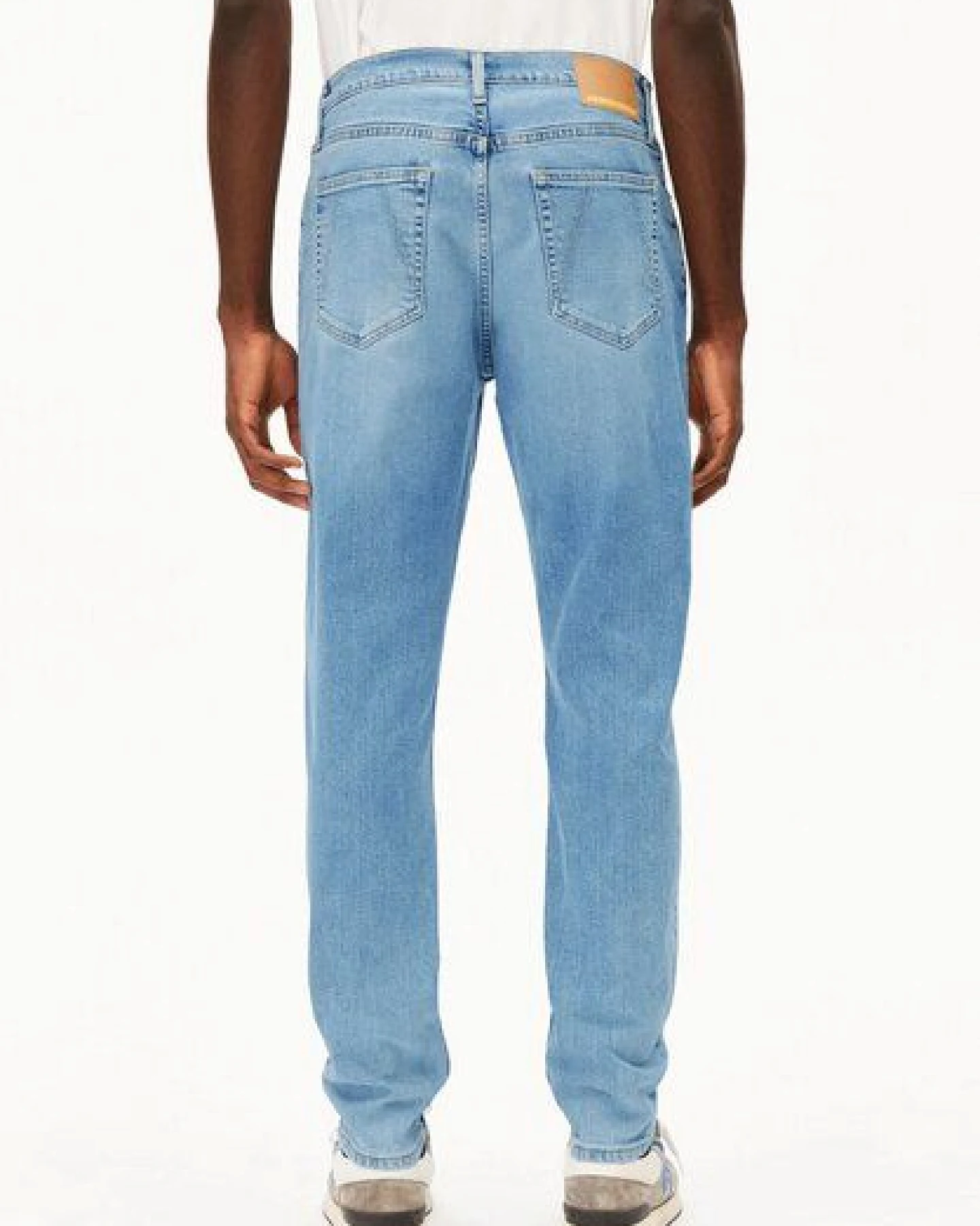 ARMEDANGELS AARJO TARPA Herren Tapered Jeans recycelter Baumwoll Mix Comfort Stretch – Ansicht 2