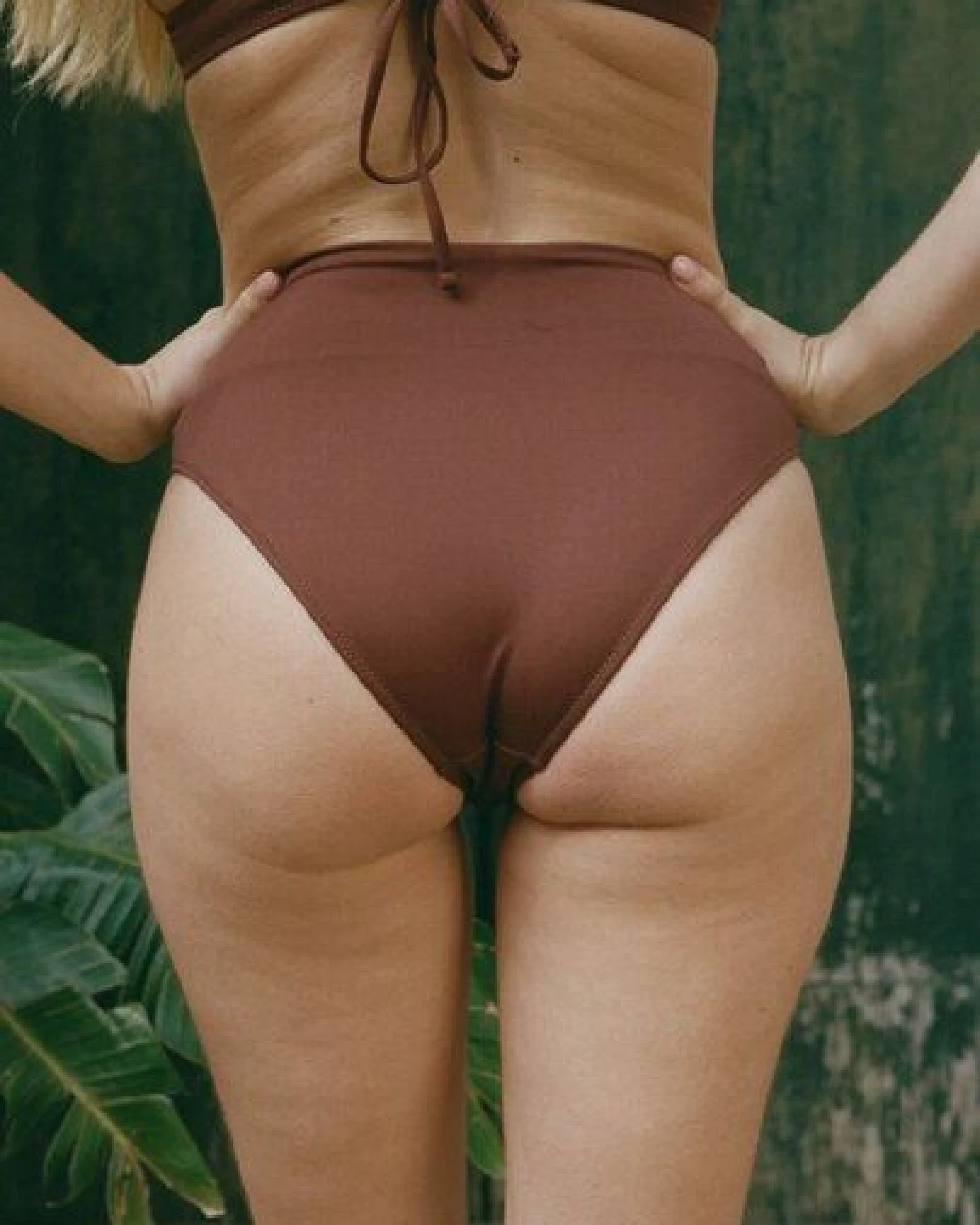 Nénés Hoch taillierter Slip Michelle – Braun – Ansicht 2
