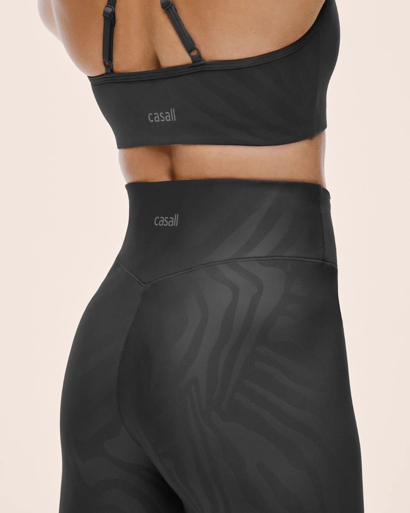 Casall Heat Printed High Waist Tights - Zebra Black S – Ansicht 3