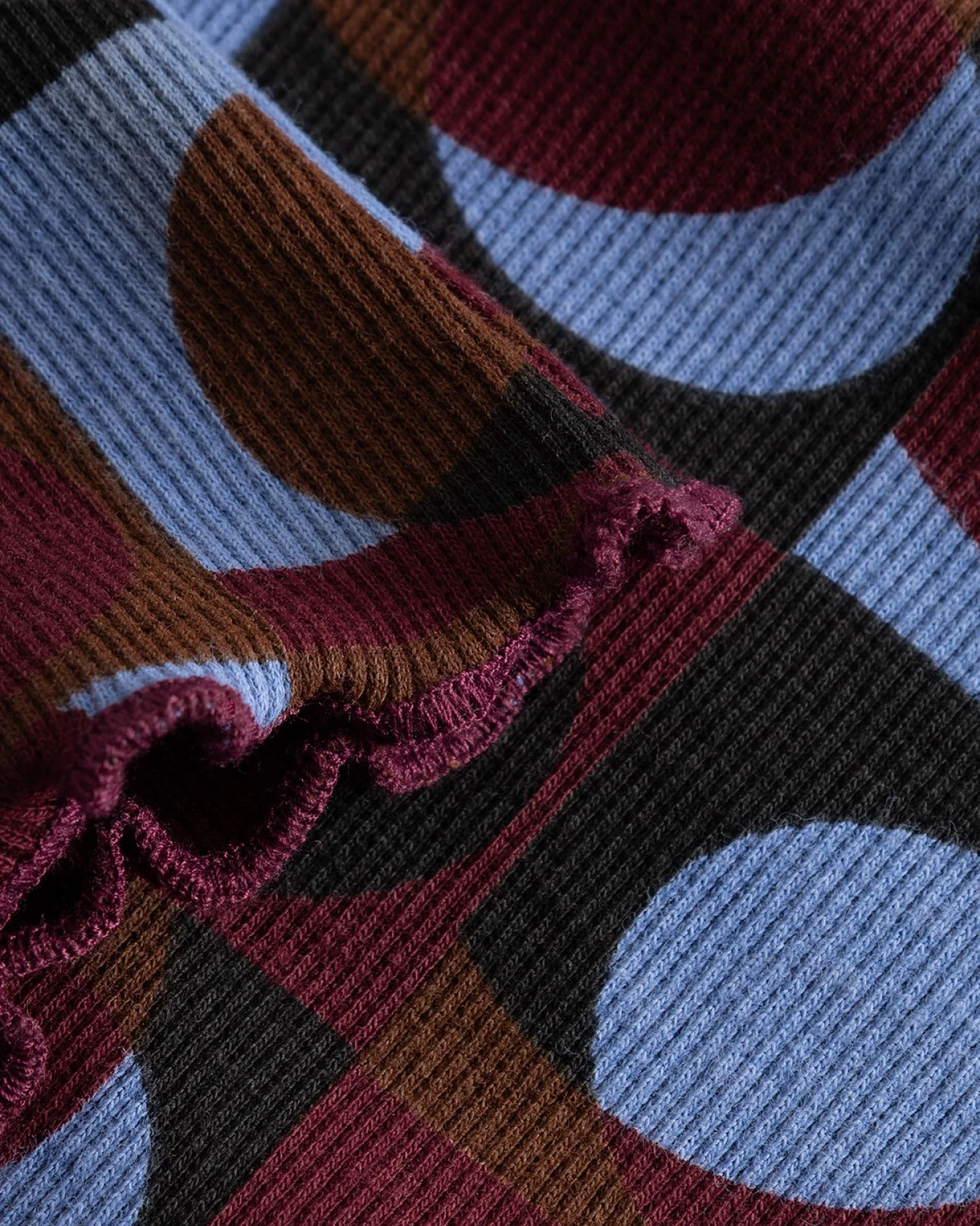 Kleid Lofta Retro Geo Braun – Ansicht 5