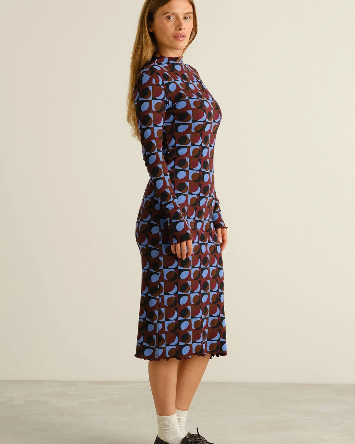 Kleid Lofta Retro Geo Braun – Ansicht 2