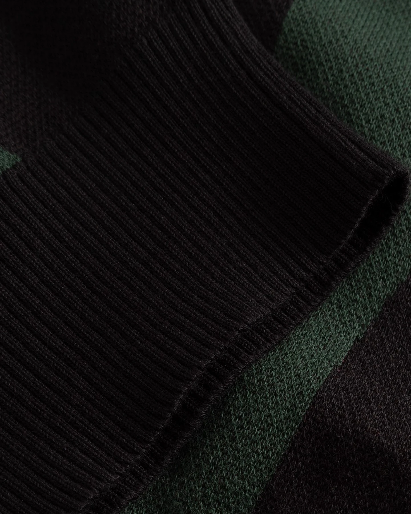 Cardigan Kanan Wavy Stripe Schwarz – Ansicht 5