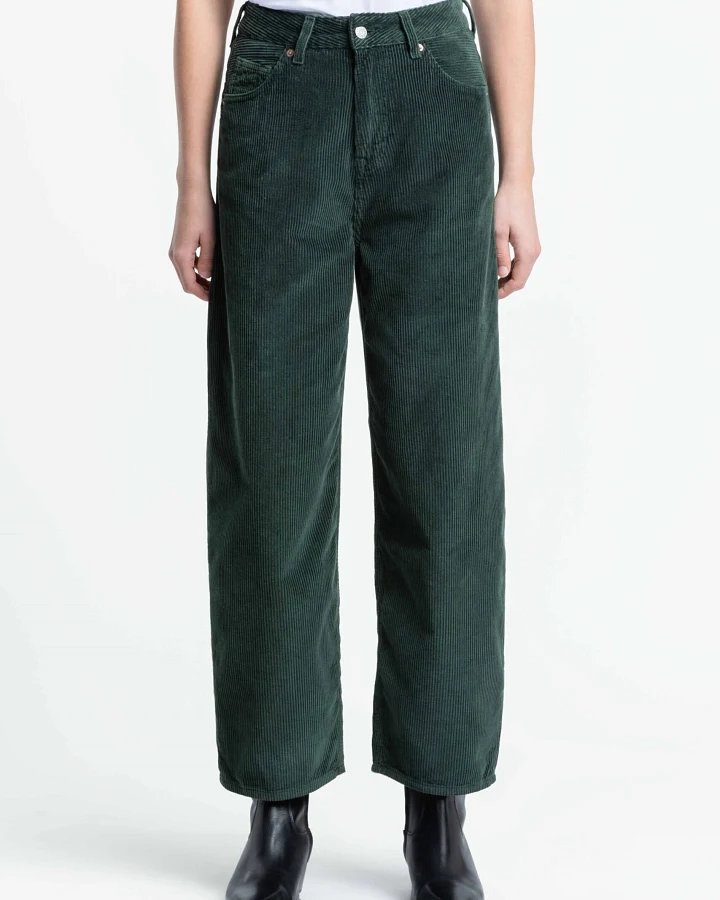 Kings of Indigo Damen vegan Hose Leila Aus Cord Dunkelgrün