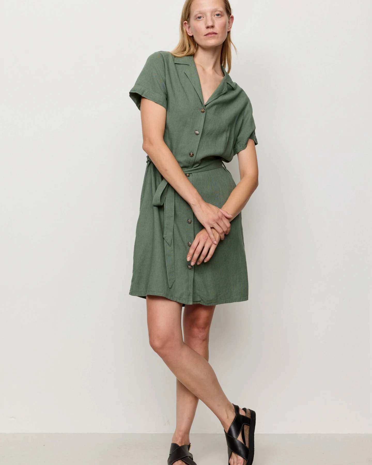 Recolution Damen vegan Kleid Yucca Khaki – Ansicht 2