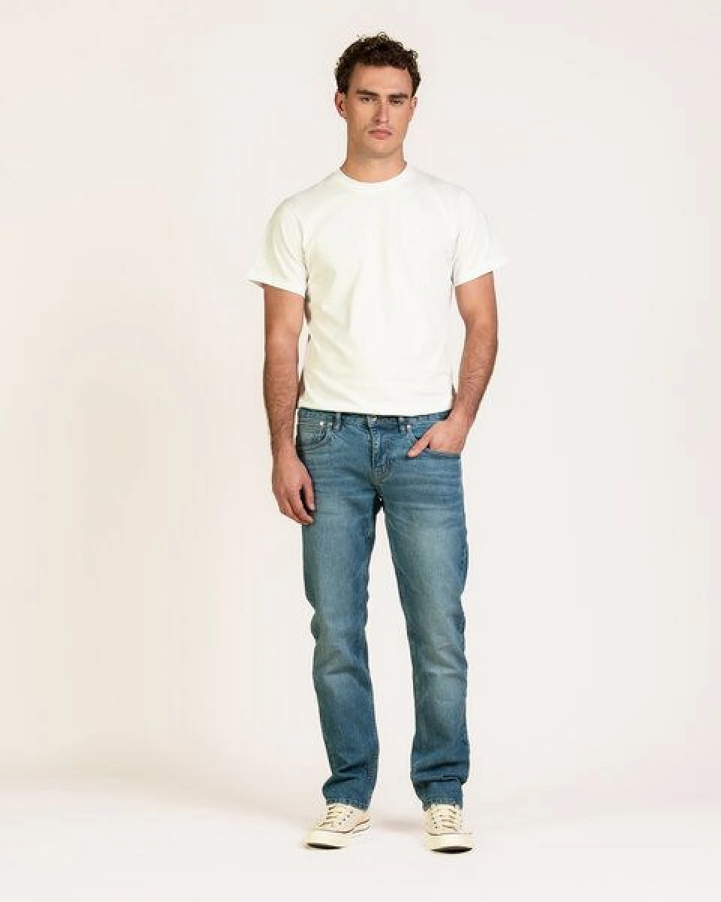 Kuyichi Herren Jeans Nick Straight aus 99% Bio-Baumwolle (Rebel Blue) – Ansicht 2