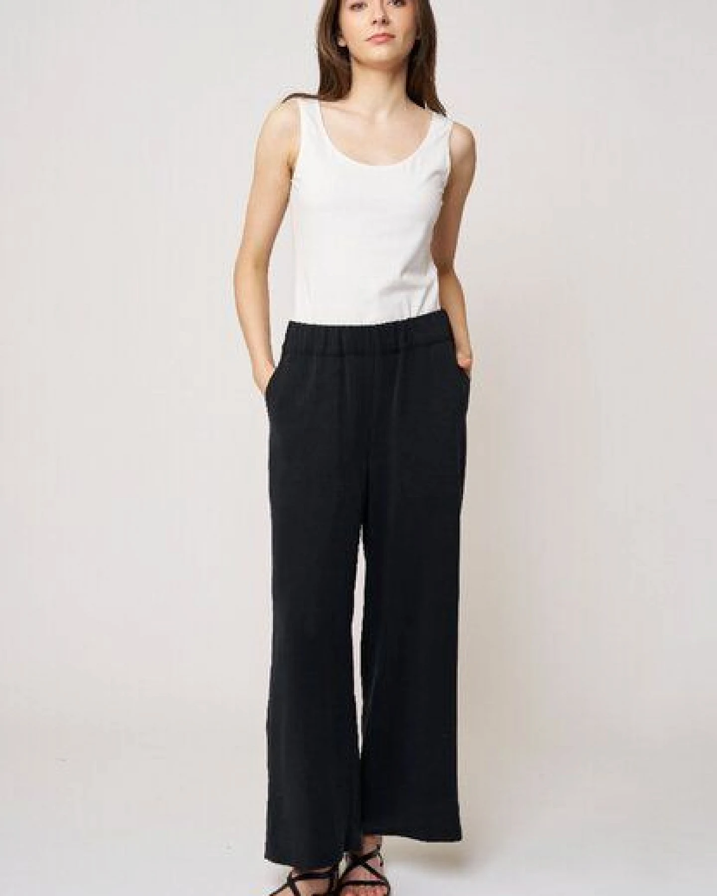 LANA Organic Leinenhose für Damen, Modell Jarina – Ansicht 2